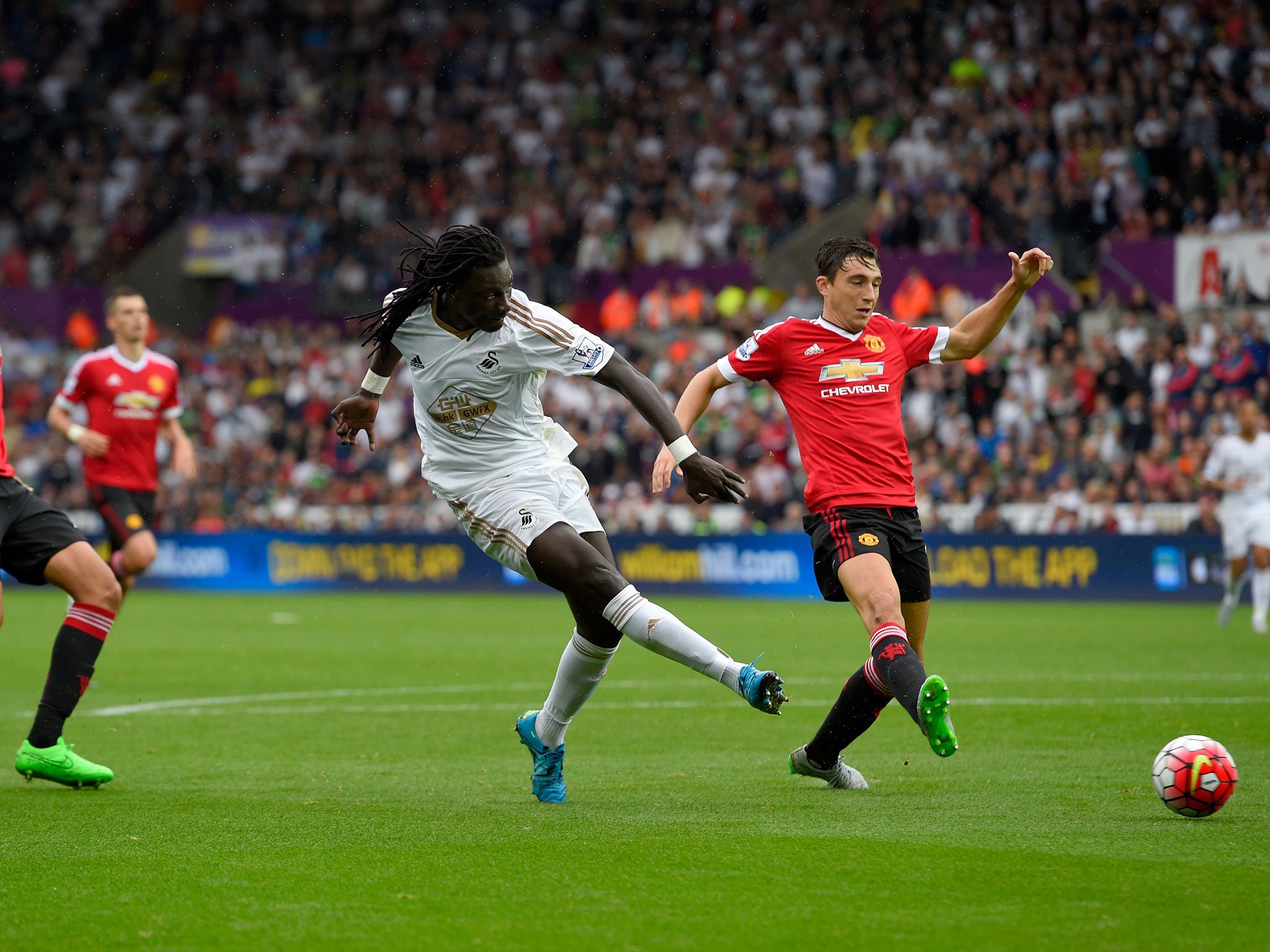 Bafetimbi Gomis rolls in the winner