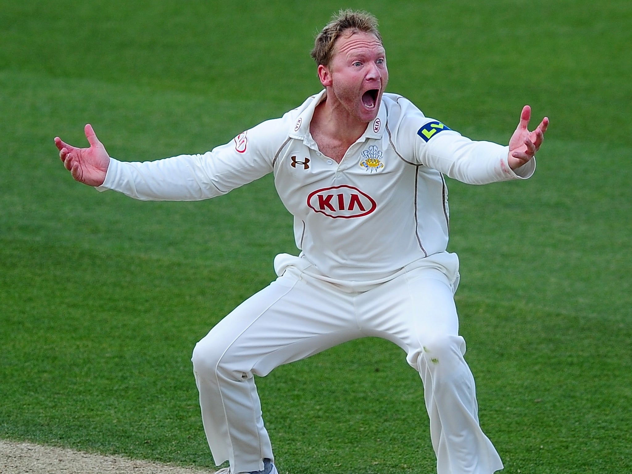 The Surrey captain, Gareth Batty, finished with 6 for 51