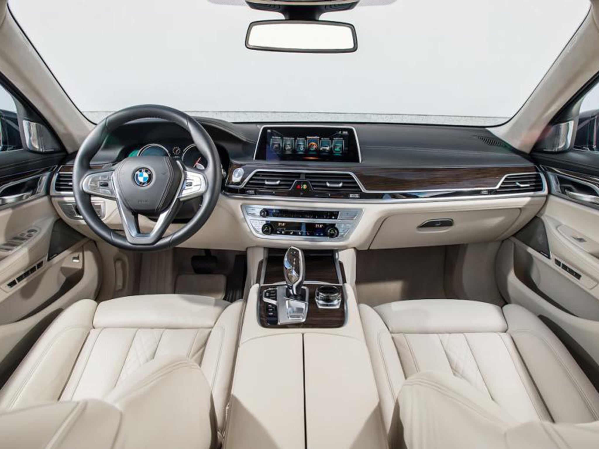 Much more comfortable but still just as entertaining, this BMW gives you a bigger, better cabin and a level of fuel economy that takes your breath away.