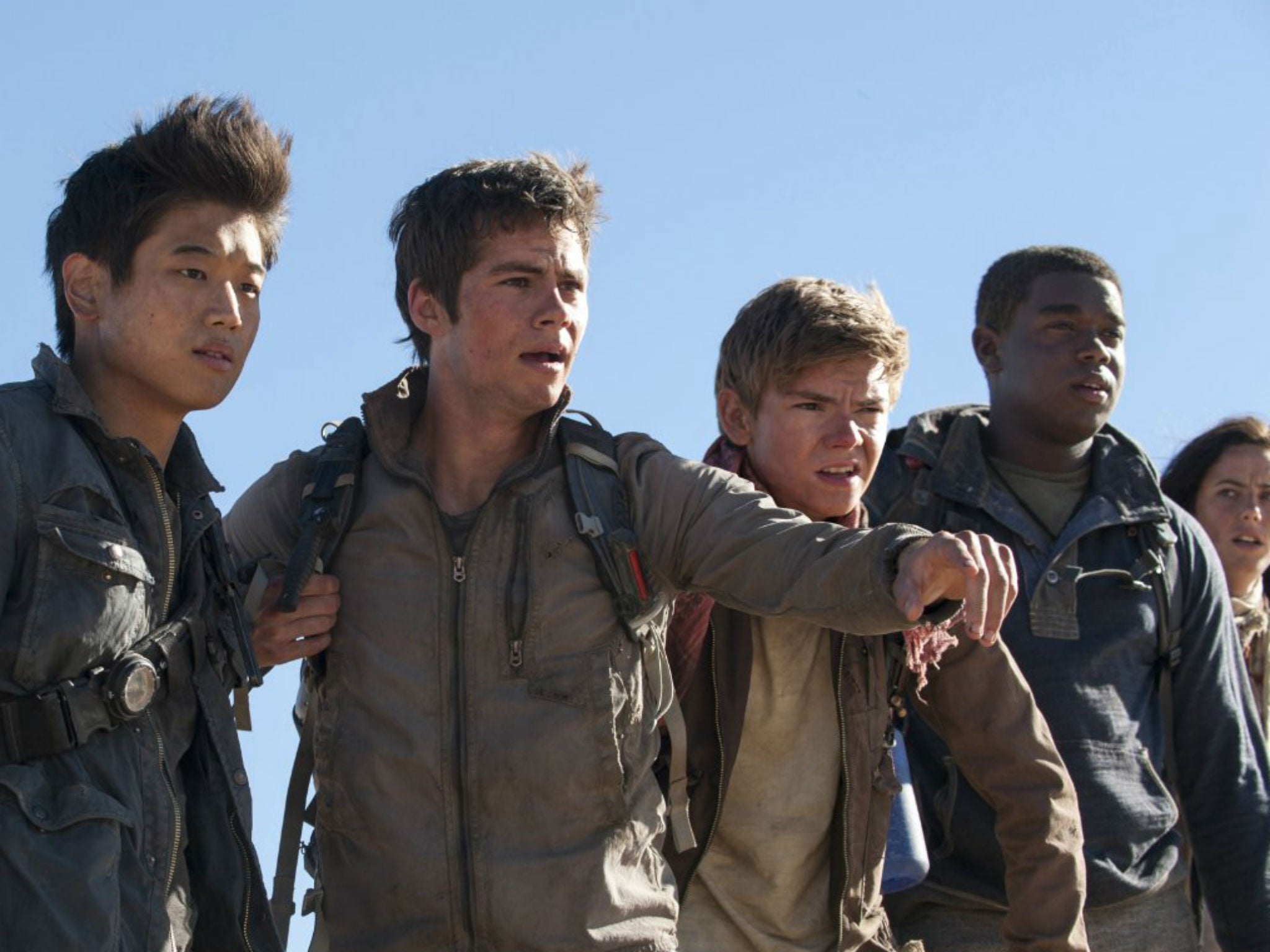 Ki Hong Lee, Dylan O'Brien, Thomas Brodie-Sangster, Dexter Darden and Kaya Scodelario in Maze Runner: The Scorch Trials