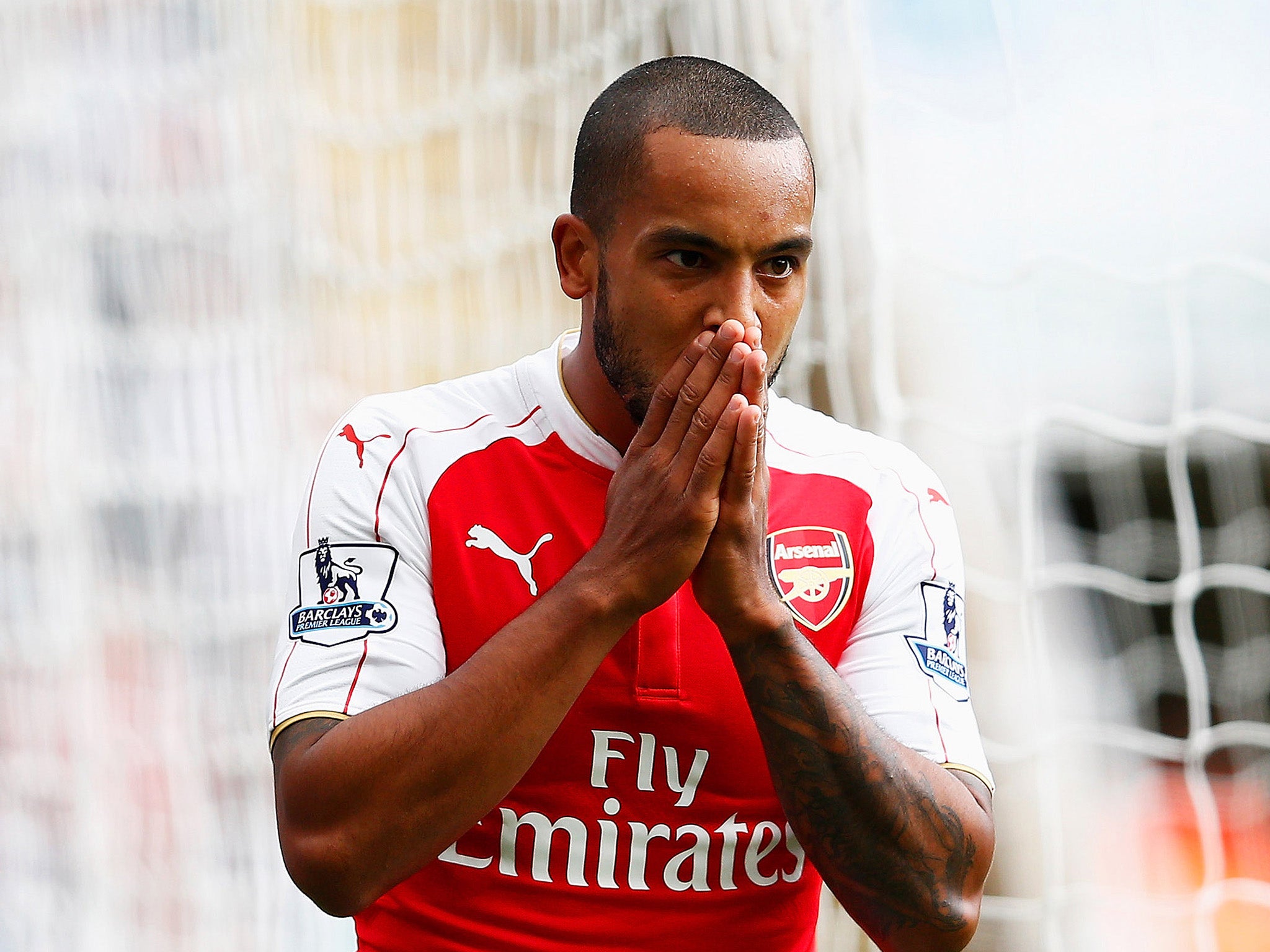 Nicholas beleives Theo Walcott should be given a starting berth ahead of Giroud