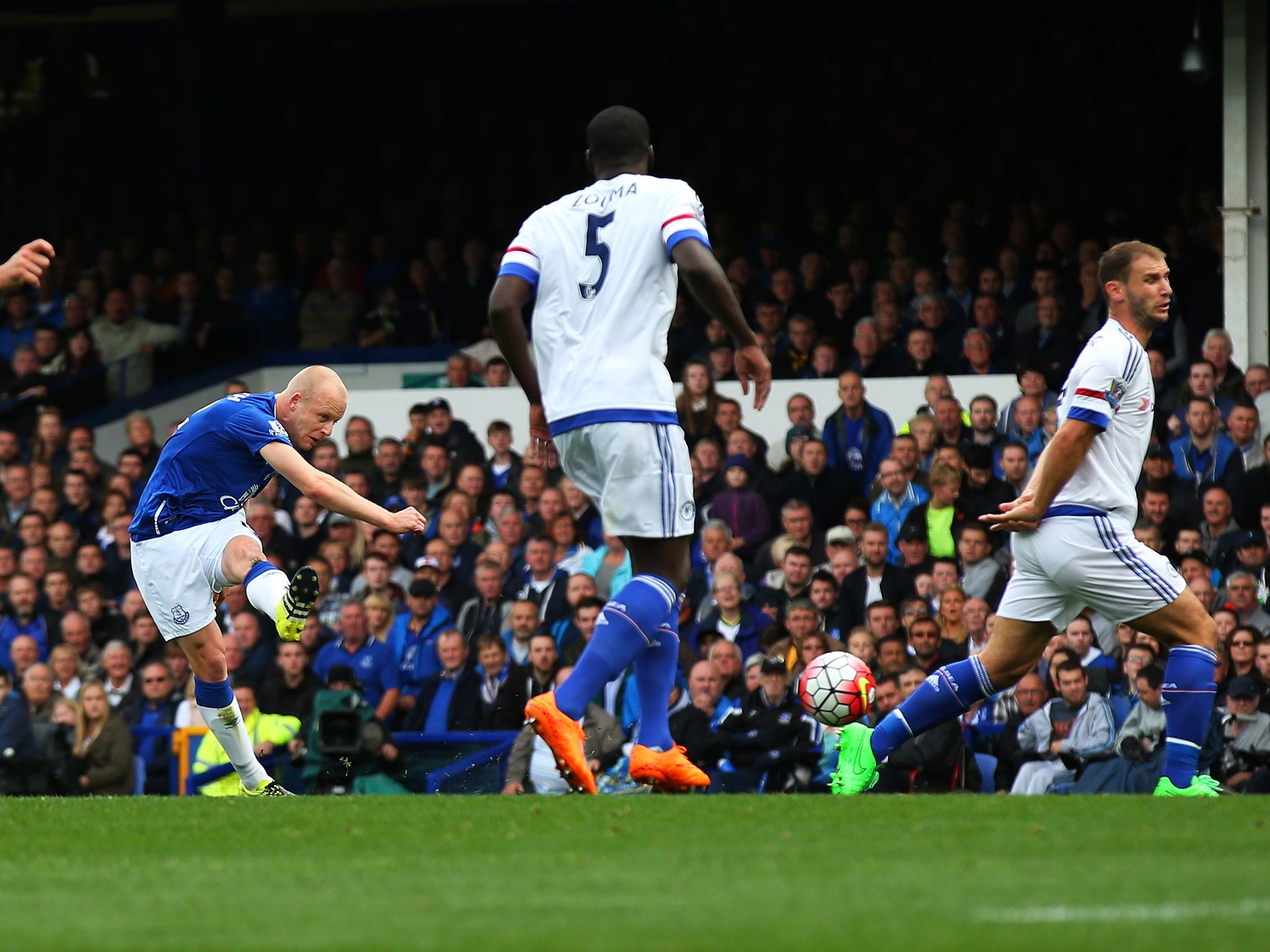 Naismith fires in an long-range effort past Asmir Begovic