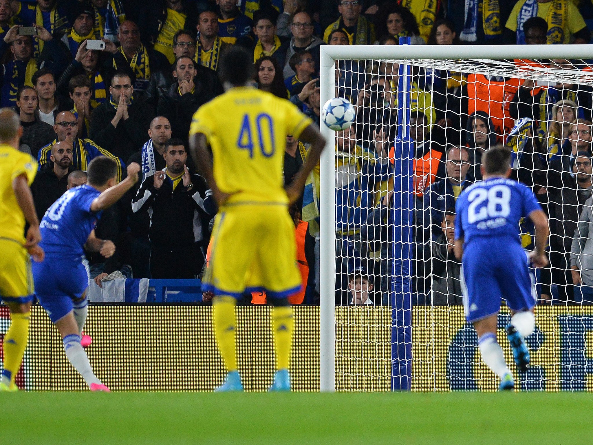 Mourinho made a joke about Eden Hazard's awful penalty miss