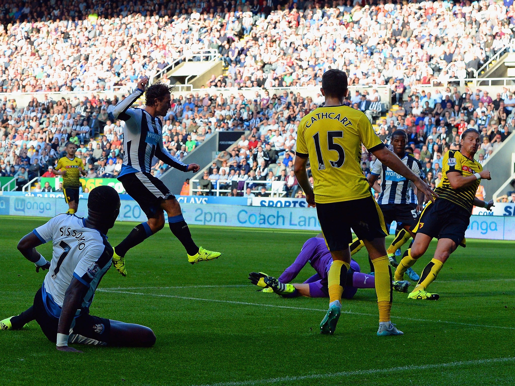 Darly Janmaat scores what turned out to be a consolation