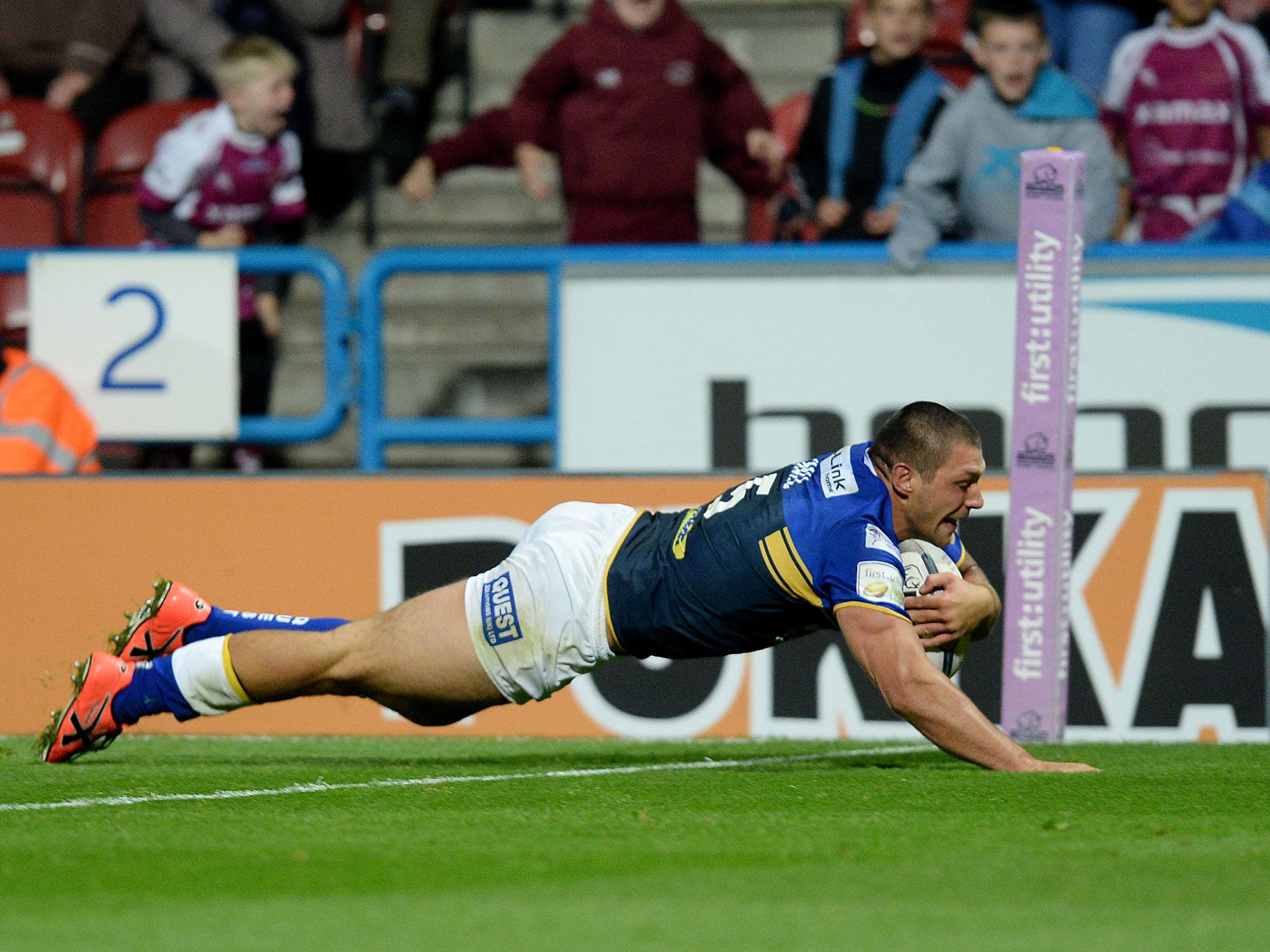Ryan Hall scores the winning try for Leeds against Huddersfield