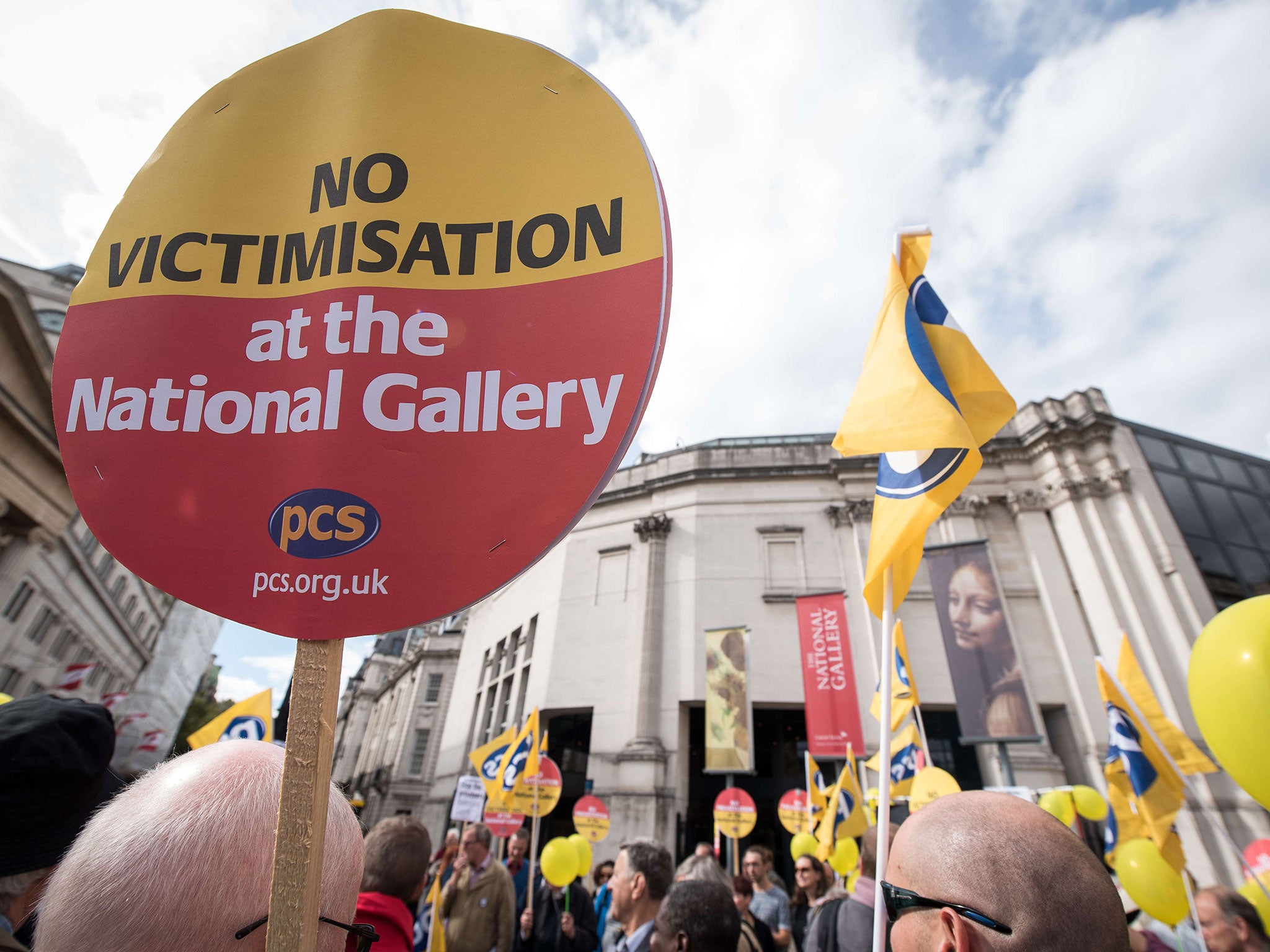 Opponents of plans to privatise services at the National Gallery protest outside the building last week, 100 days after the strike began