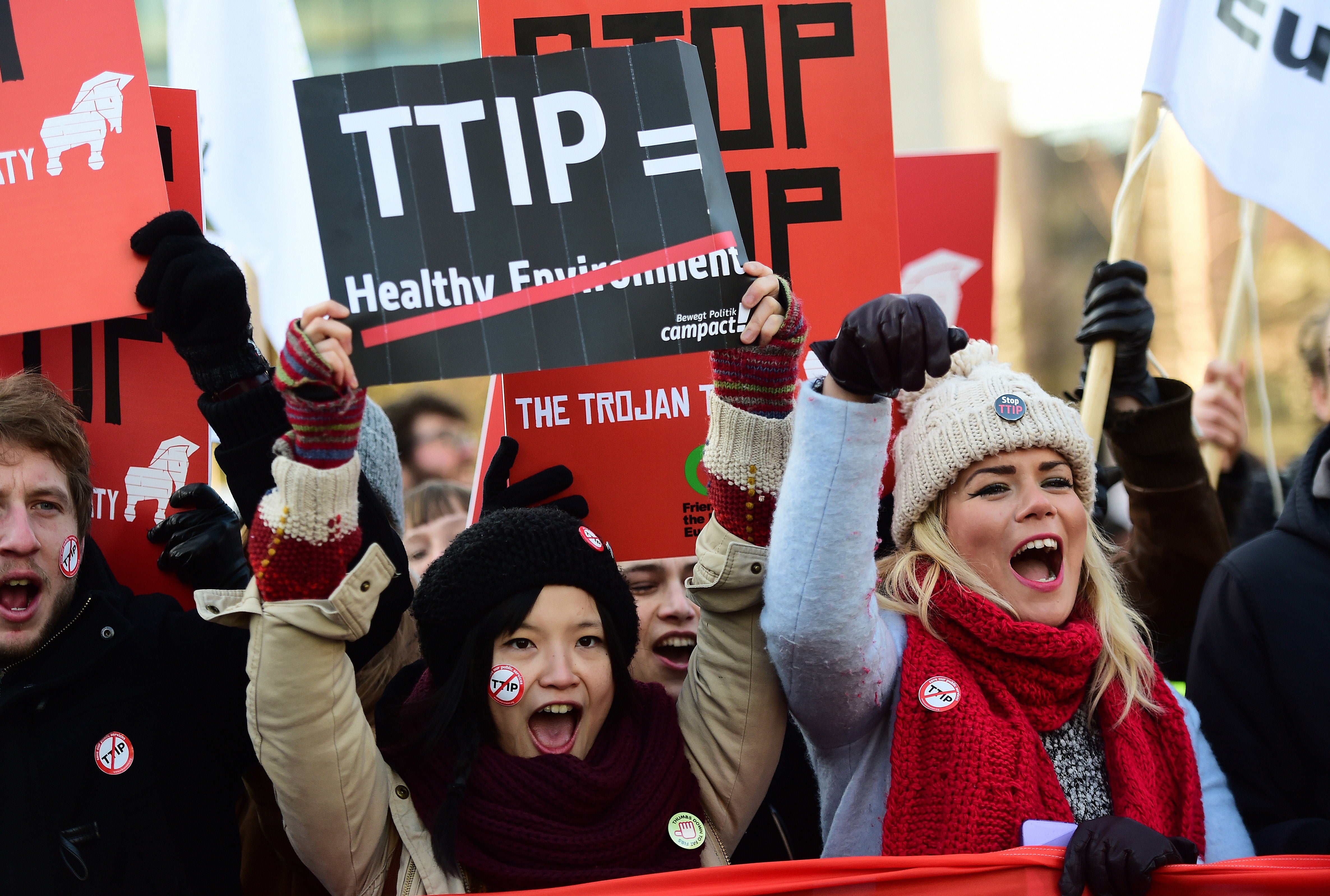 TTIP protestors