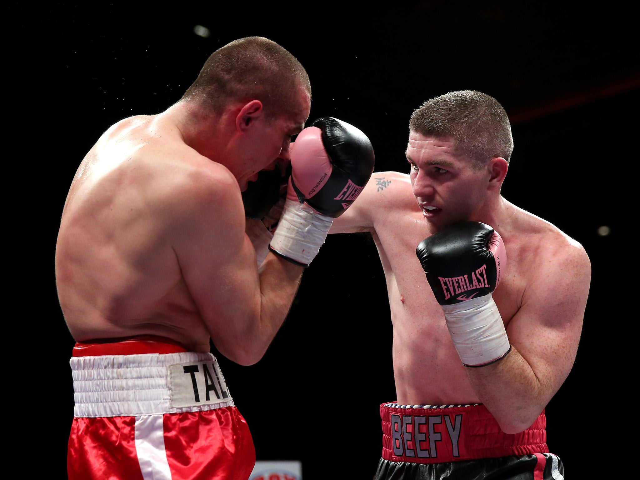 Liam Smith lands a blow on David Ezequiel Romero back in April