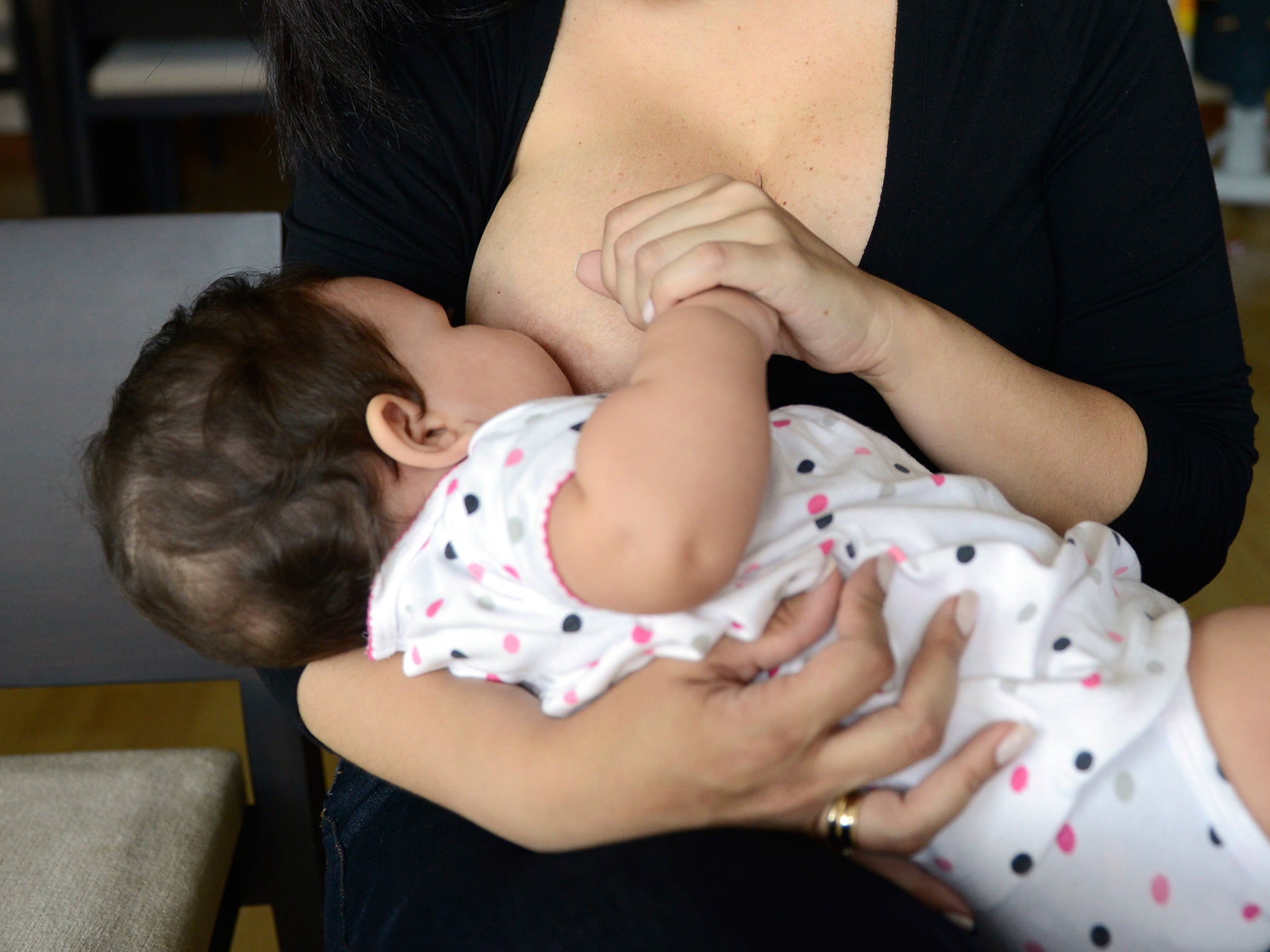 Breastfeeding exposes newborns to certain flavours