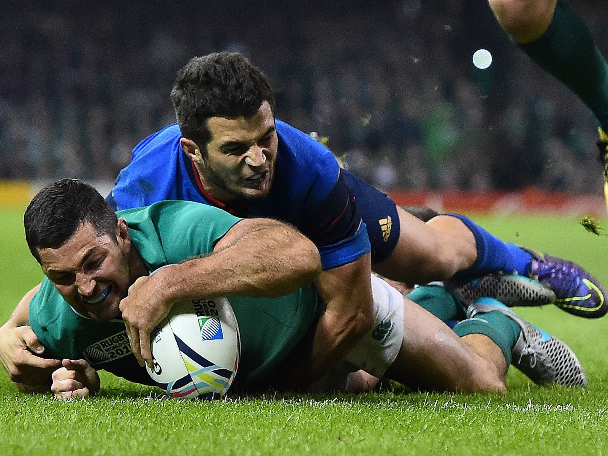 Rob Kearney slides over to score Ireland's first try against France