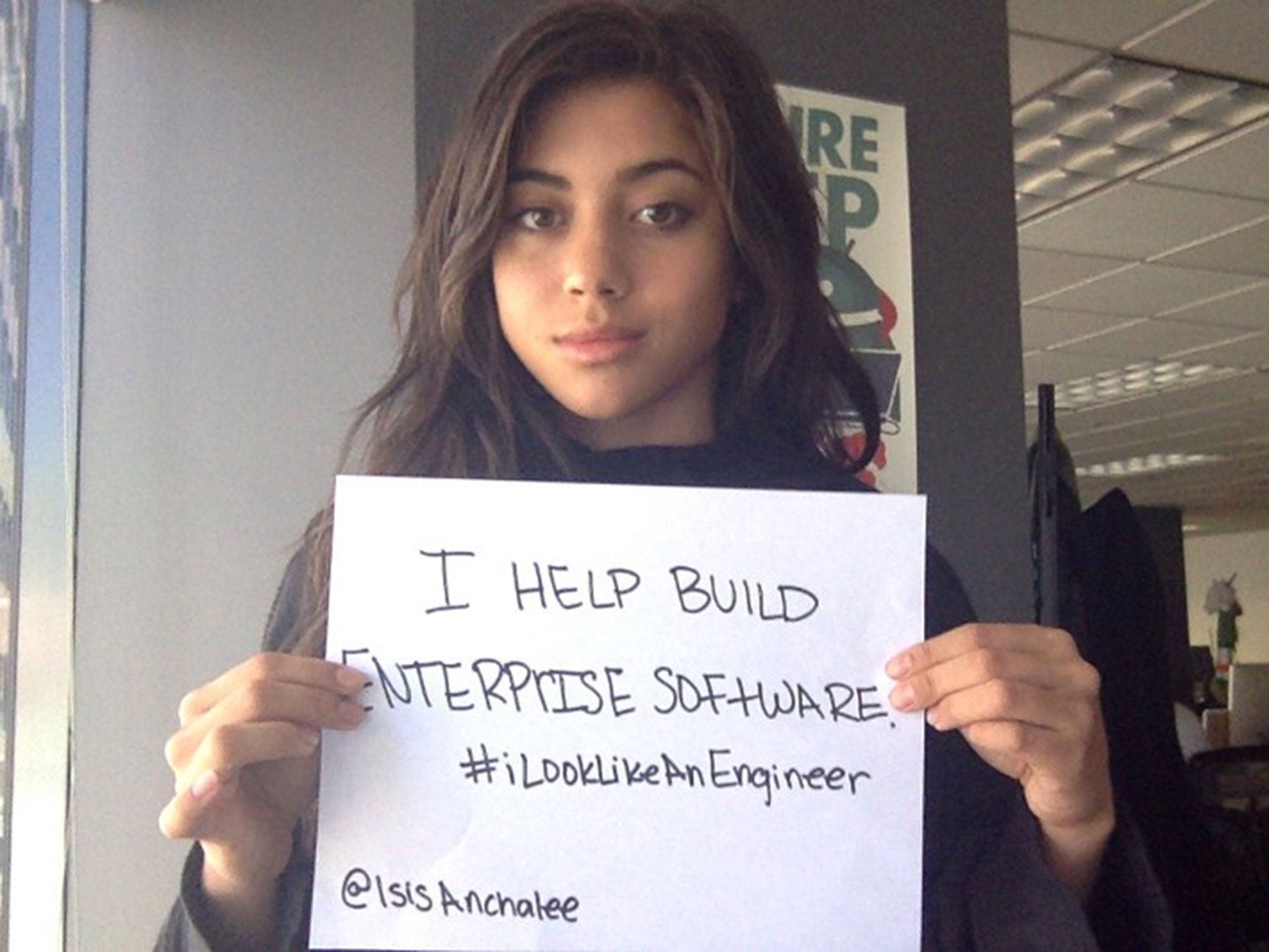 Isis Anchalee started the #ILookLikeAnEngineer trend after encountering sexism