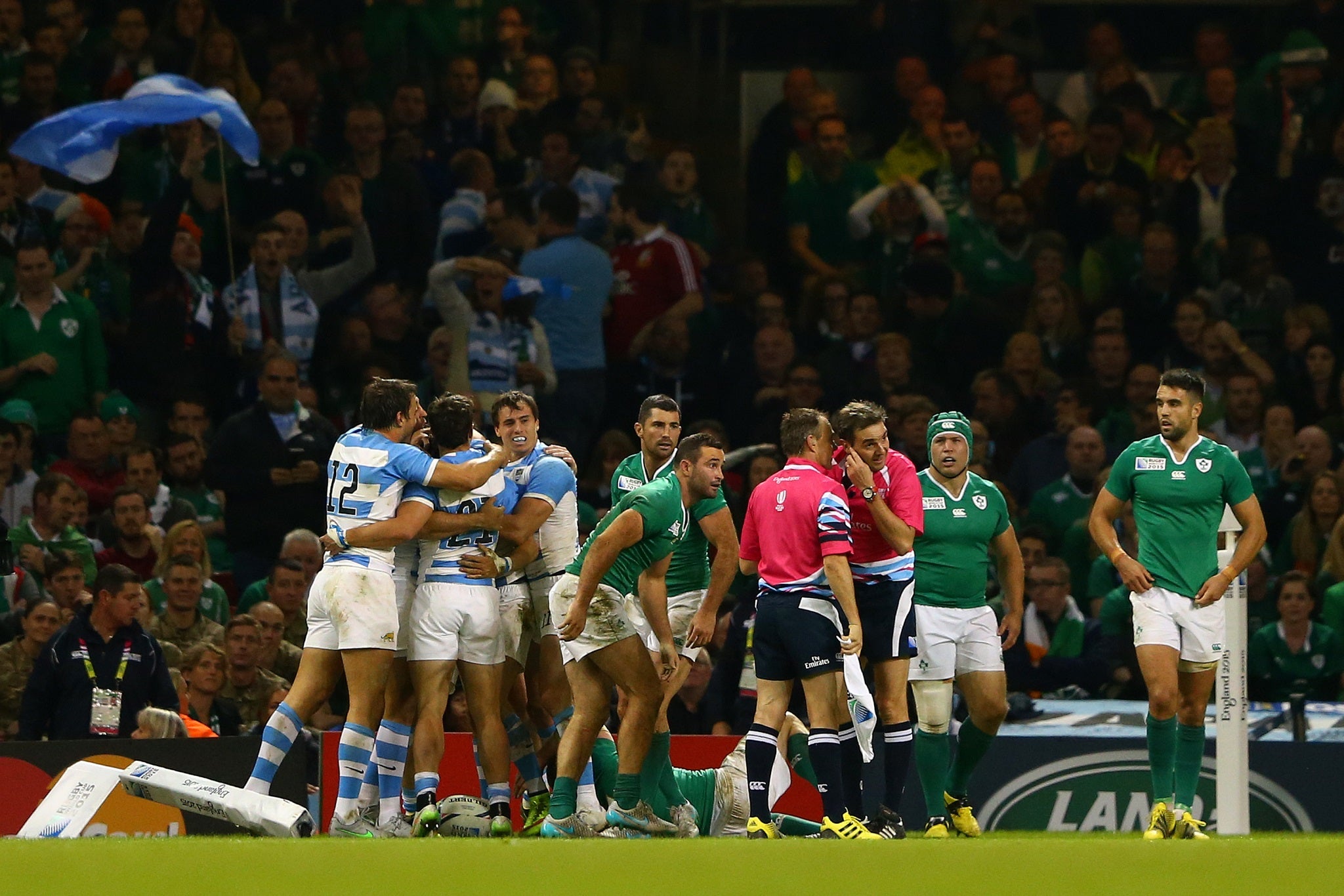 Argentina celebrate after Joaquin Tuculet scores a try against Ireland