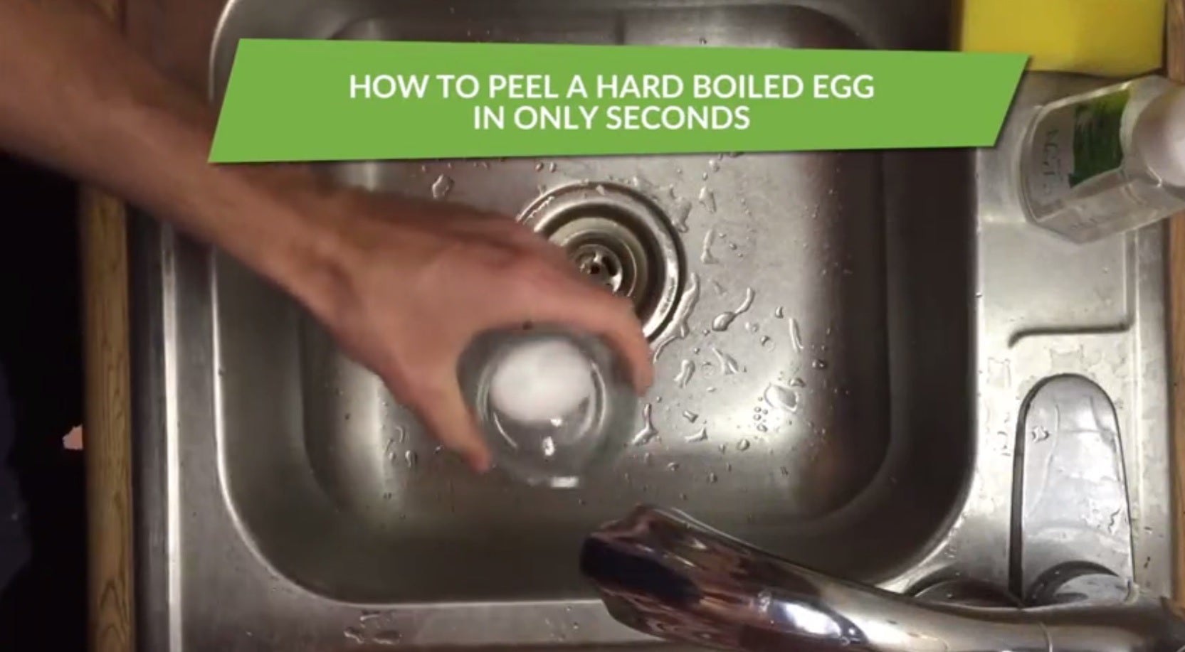 How to peel a hard boiled egg in seconds