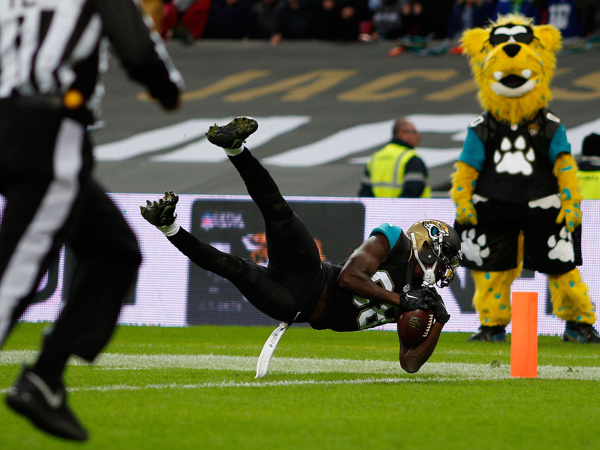 Allen Hurns with a late touchdown at Wembley