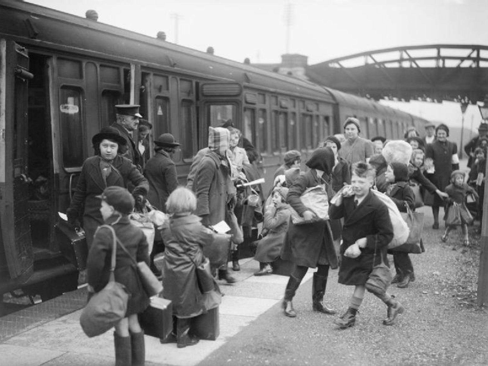 A group of children arrive at Brent station near Kingsbridge Devon after being evacuated from Bristol