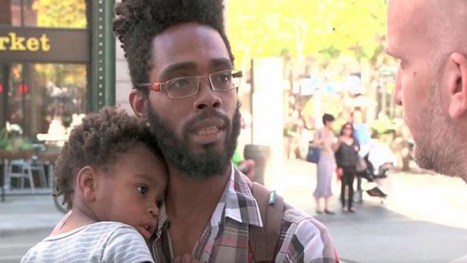 Single father James Moss and his son Zhi have received over $30,000 in online donations