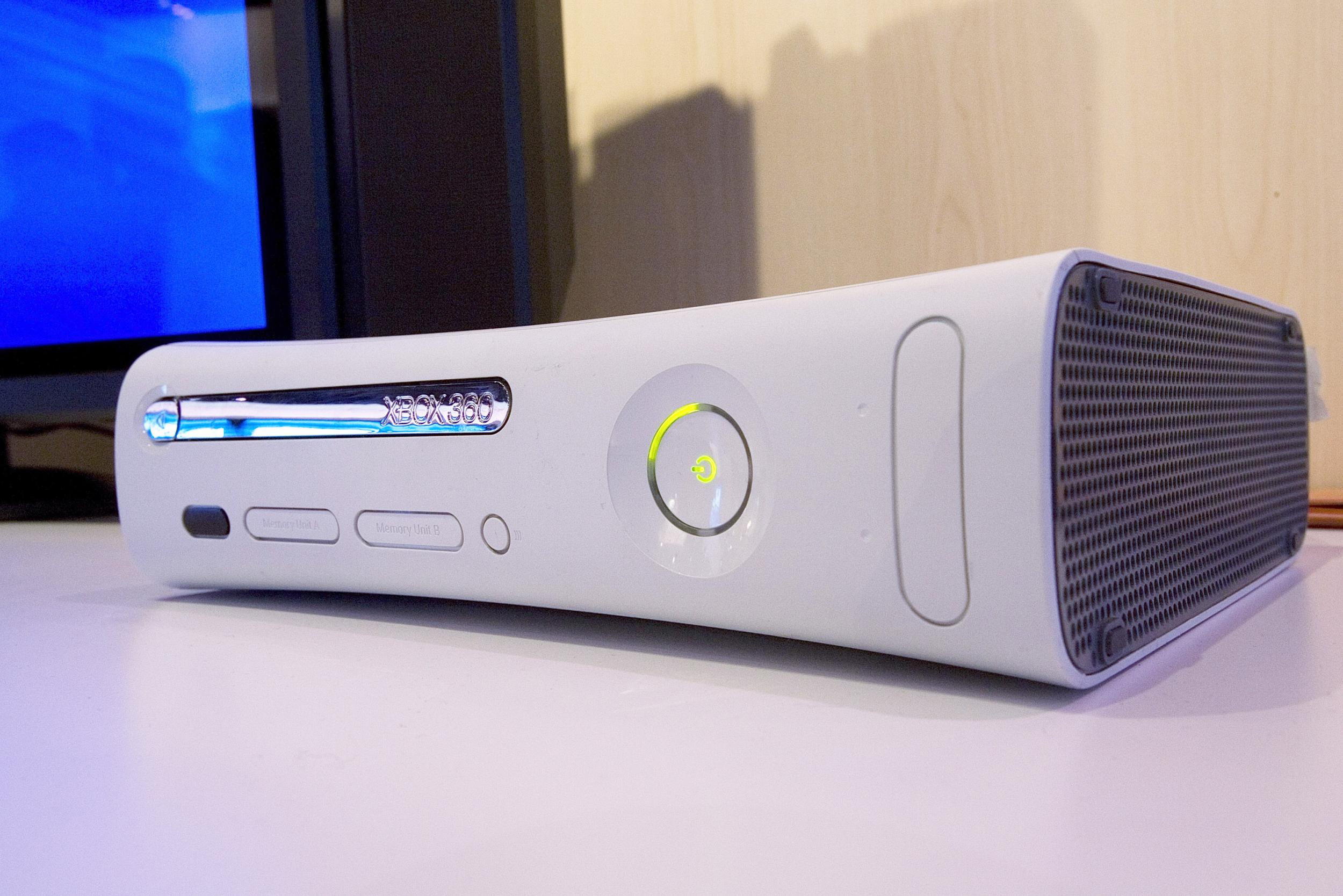 Classic Xbox 360 games are finally about to become playable on the Xbox One