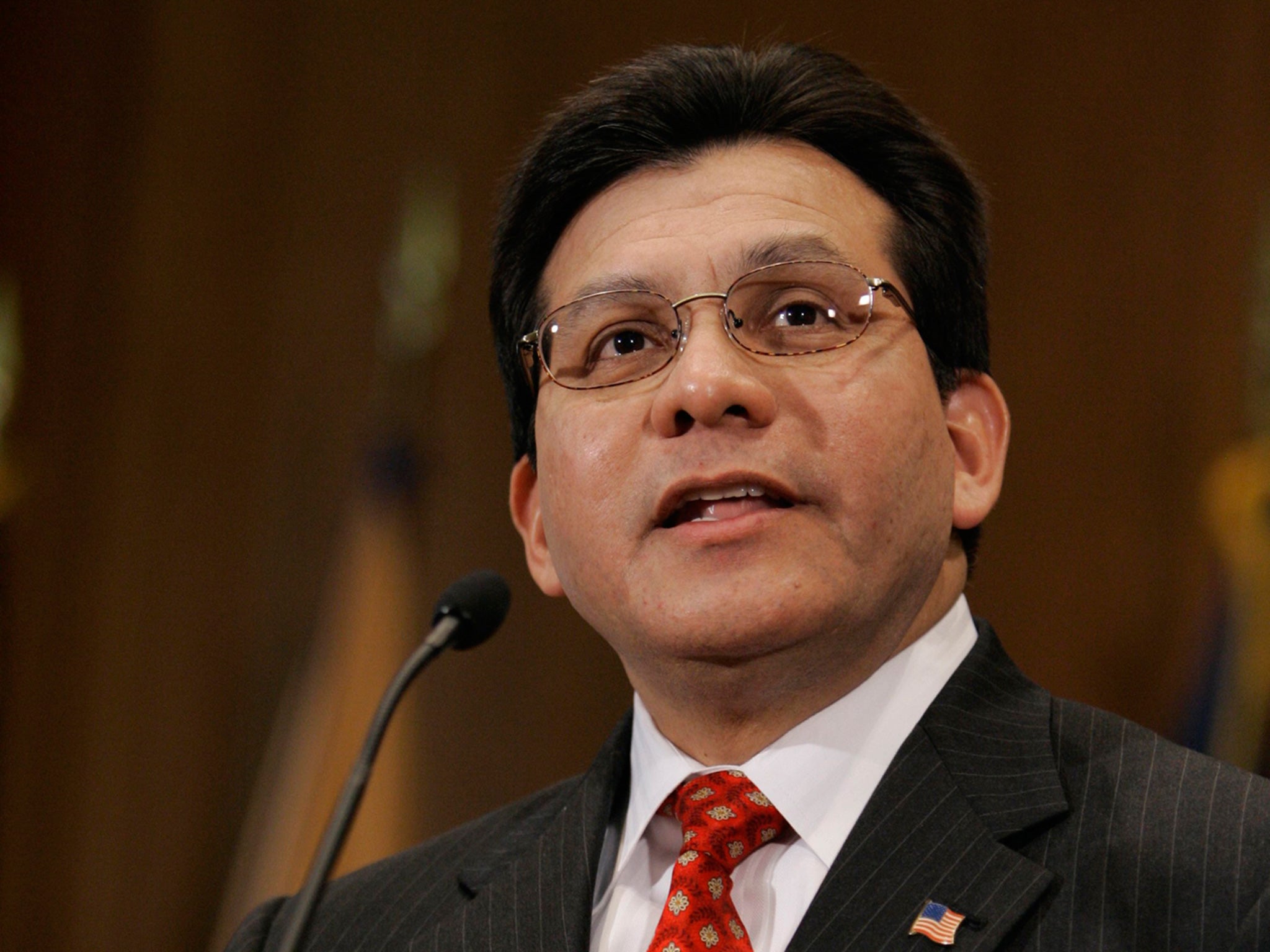 Alberto Gonzales failed to block gun sales in 2007