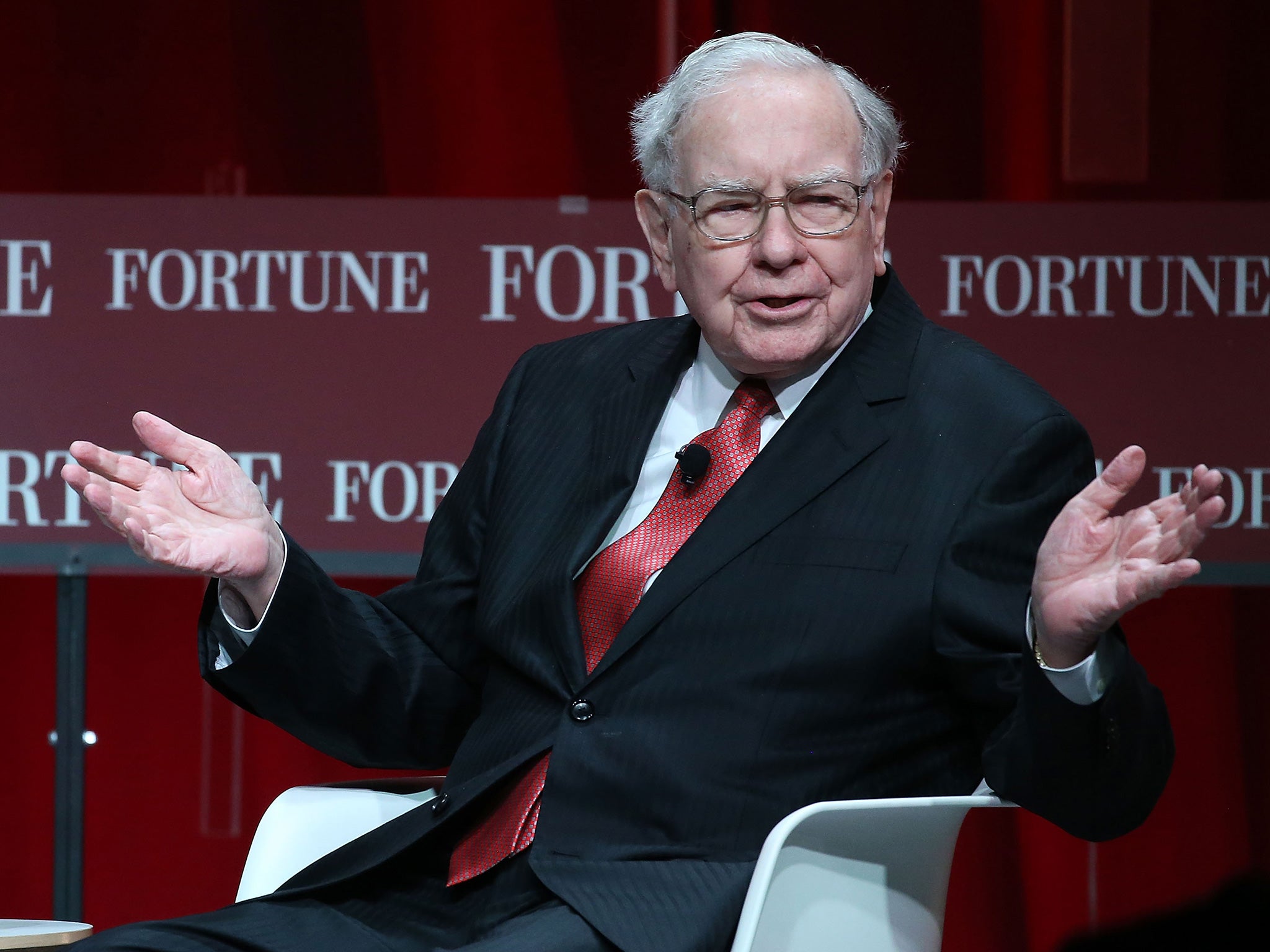 Apple rose 1.8 per cent to $92.19 in early trading in New York after Buffet's Berkshire disclosed its investment