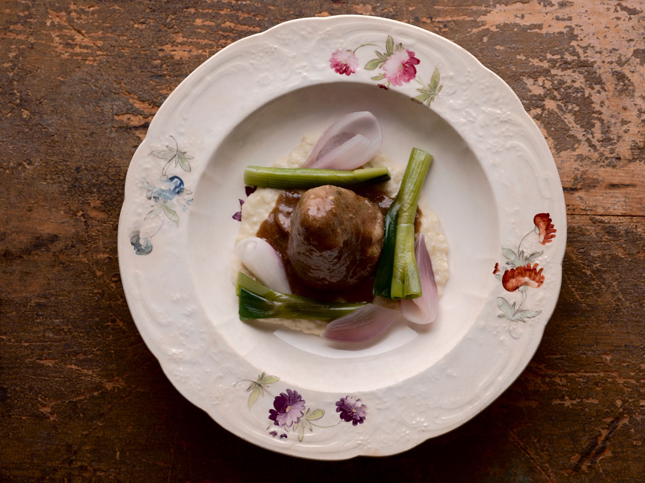 &#13;
Weekly treat: Braised lamb hearts with alliums &#13;