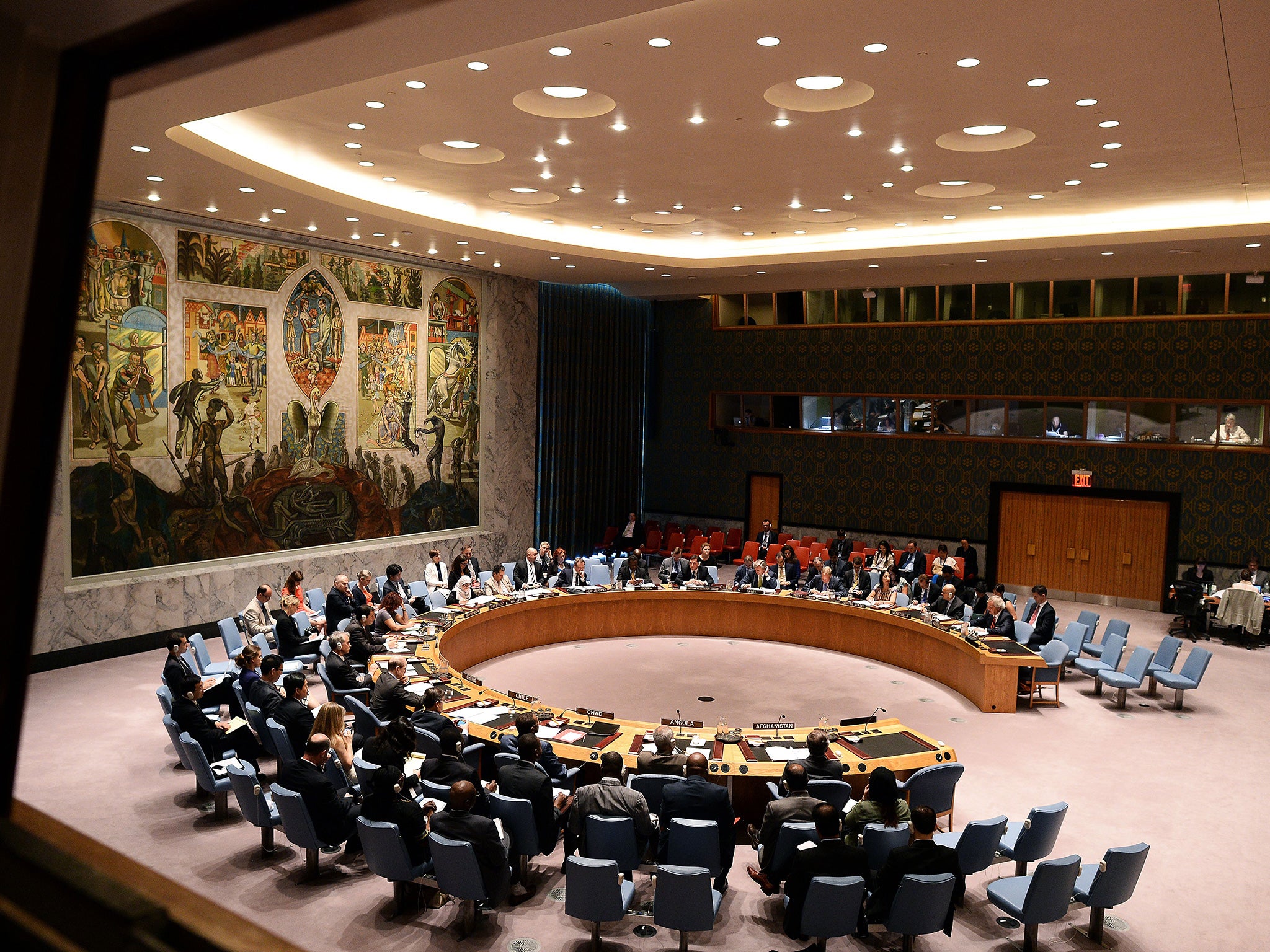 The UN Security Council is expected to pass the French resolution to fight the ‘common enemy’ as China and Russia are thought unlikely to use their vetoes