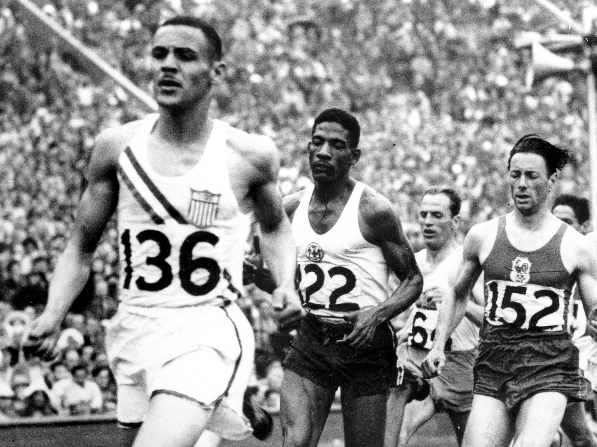 Whitfield (No 136), on his way to victory in the Olympic 800 metres in London in 1948