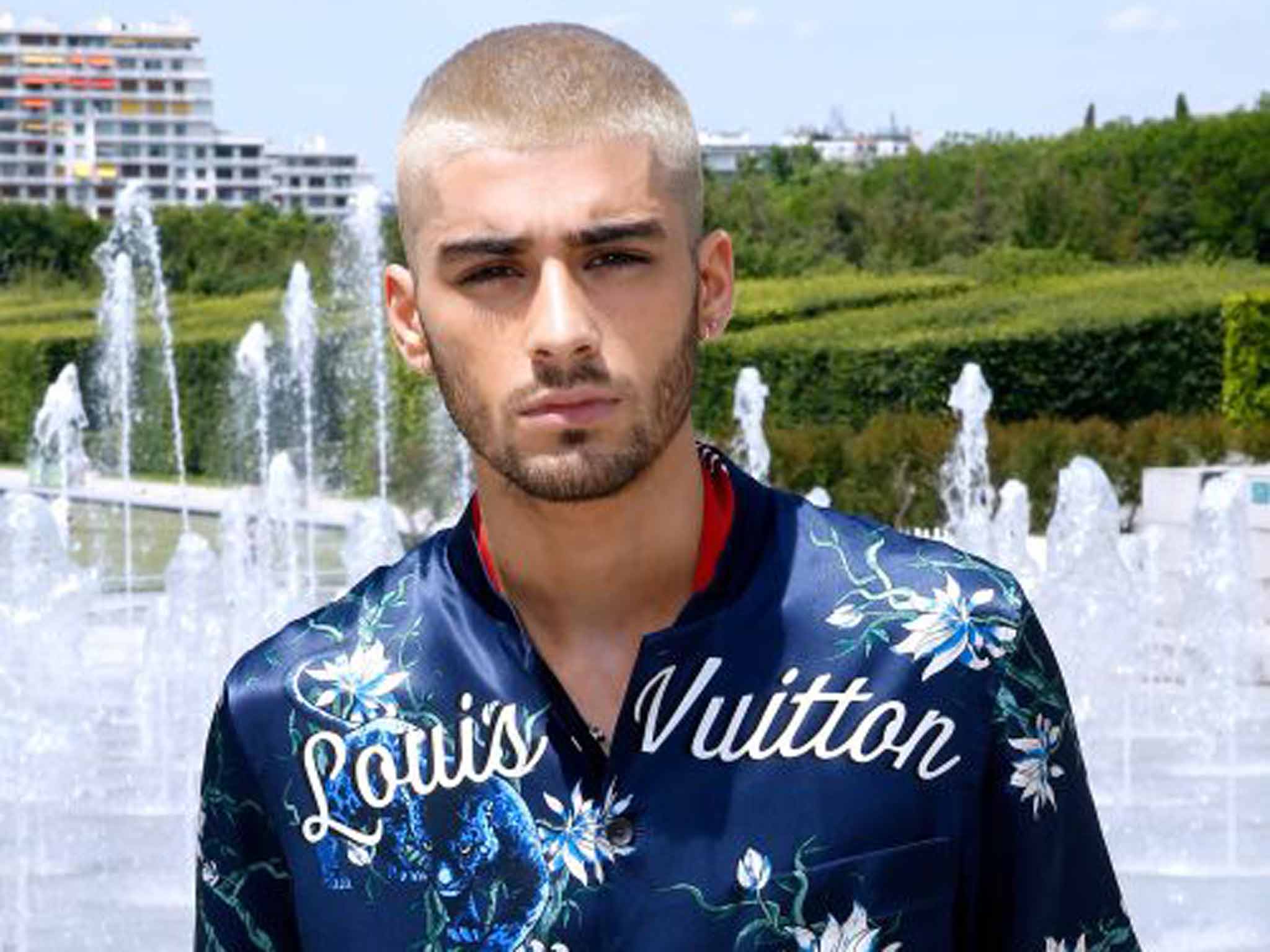 Zayn Malik in Louis Vuitton s/s 16 before the catwalk show