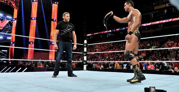 Jack Swagger confronts Alberto del Rio