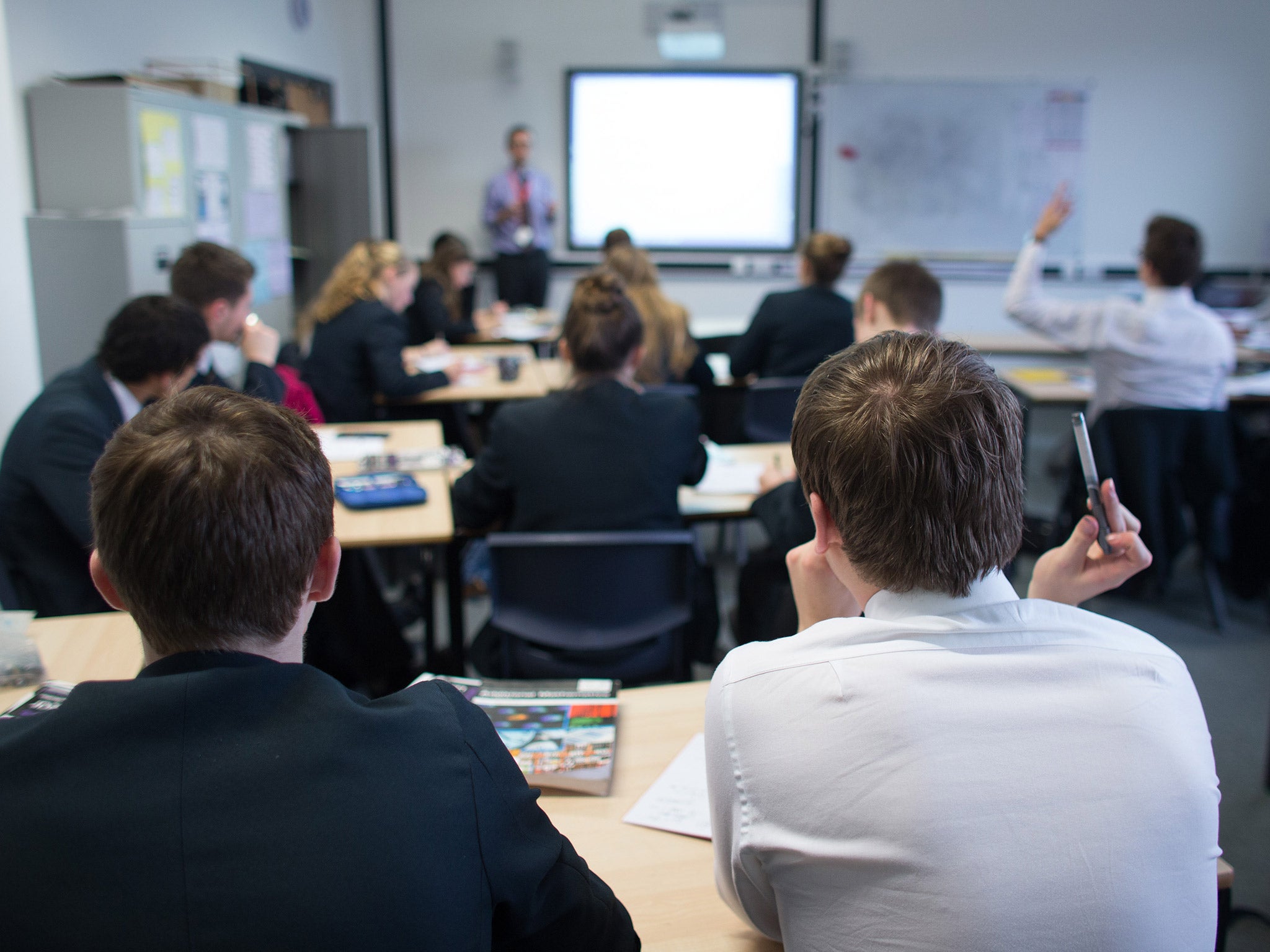 A group of senior academics has said having "significant concerns" the mandatory collective prayers in UK schools could infringe the freedom of religion or belief