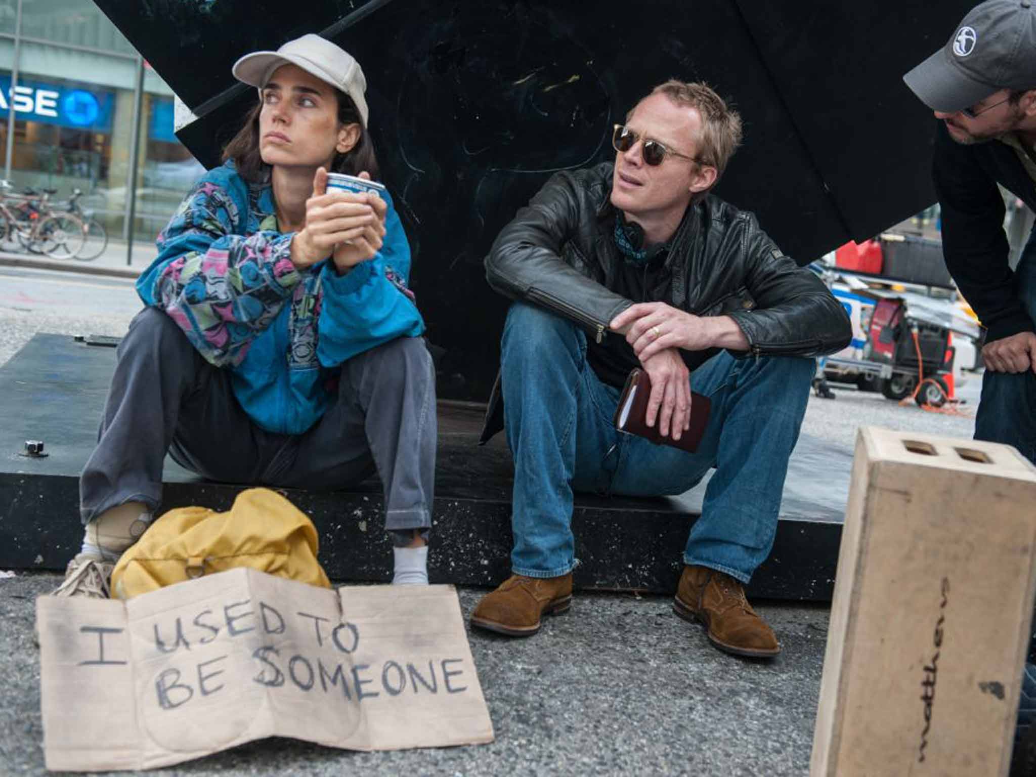 Paul Bettany on the set of 'Shelter' with Jennifer Connelly