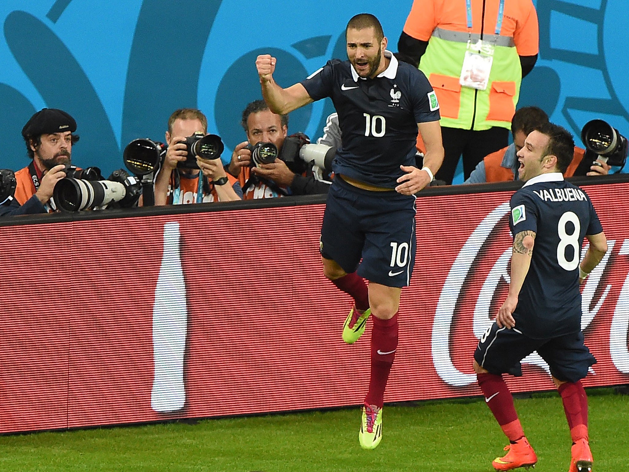 &#13;
Karim Benzema (l) was excluded, while Mathieu Valbuena (r) didn't even go to Euro 2016 &#13;