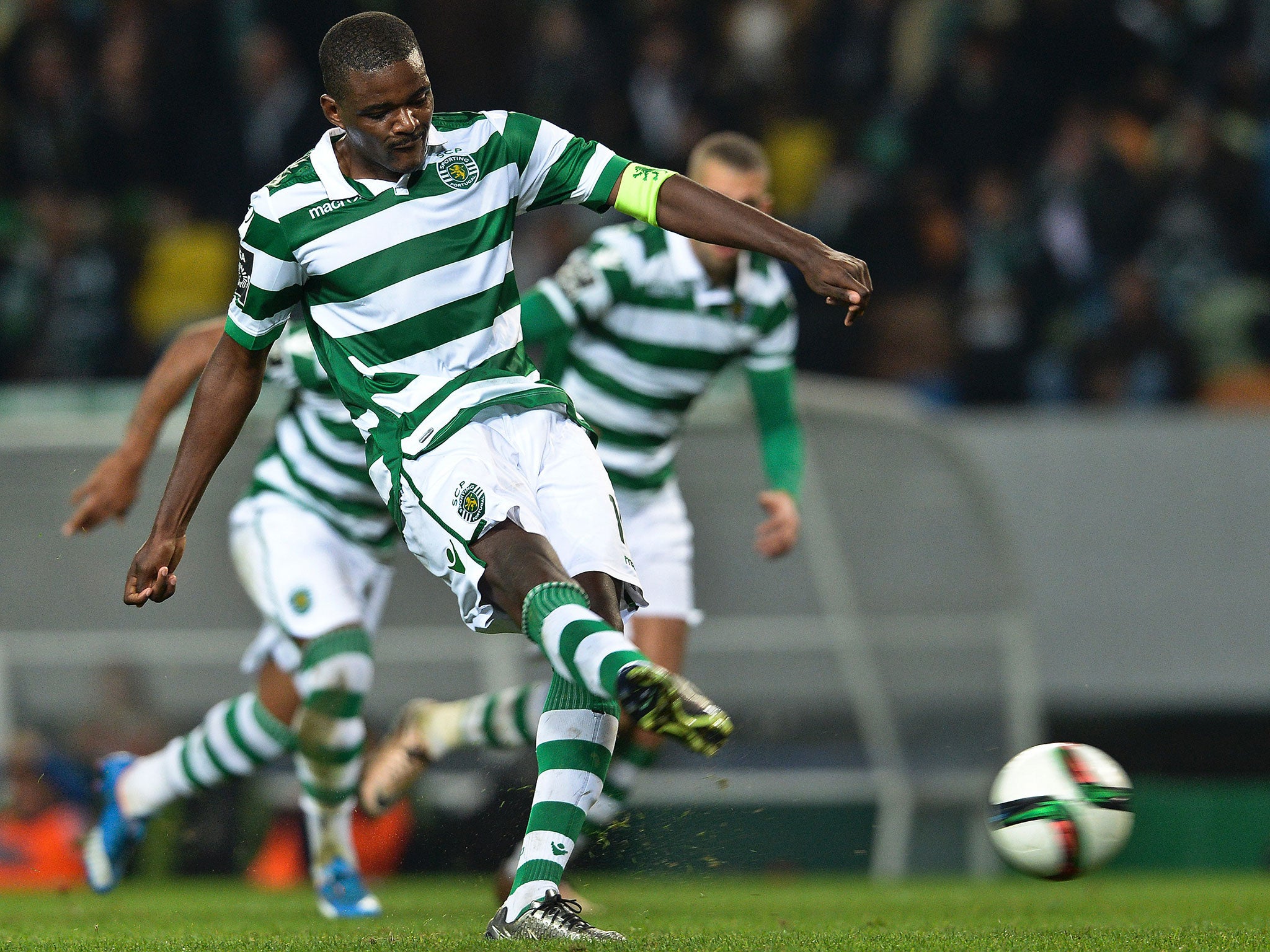 William Carvalho scores a penalty during Sporting Lisbon's victory over Belenses