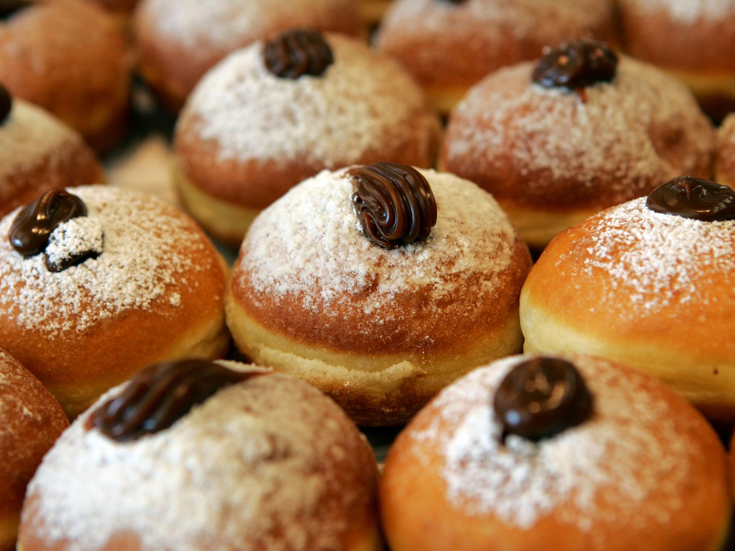 Fesh oil-fried doughnuts called sufganiyot in Hebrew