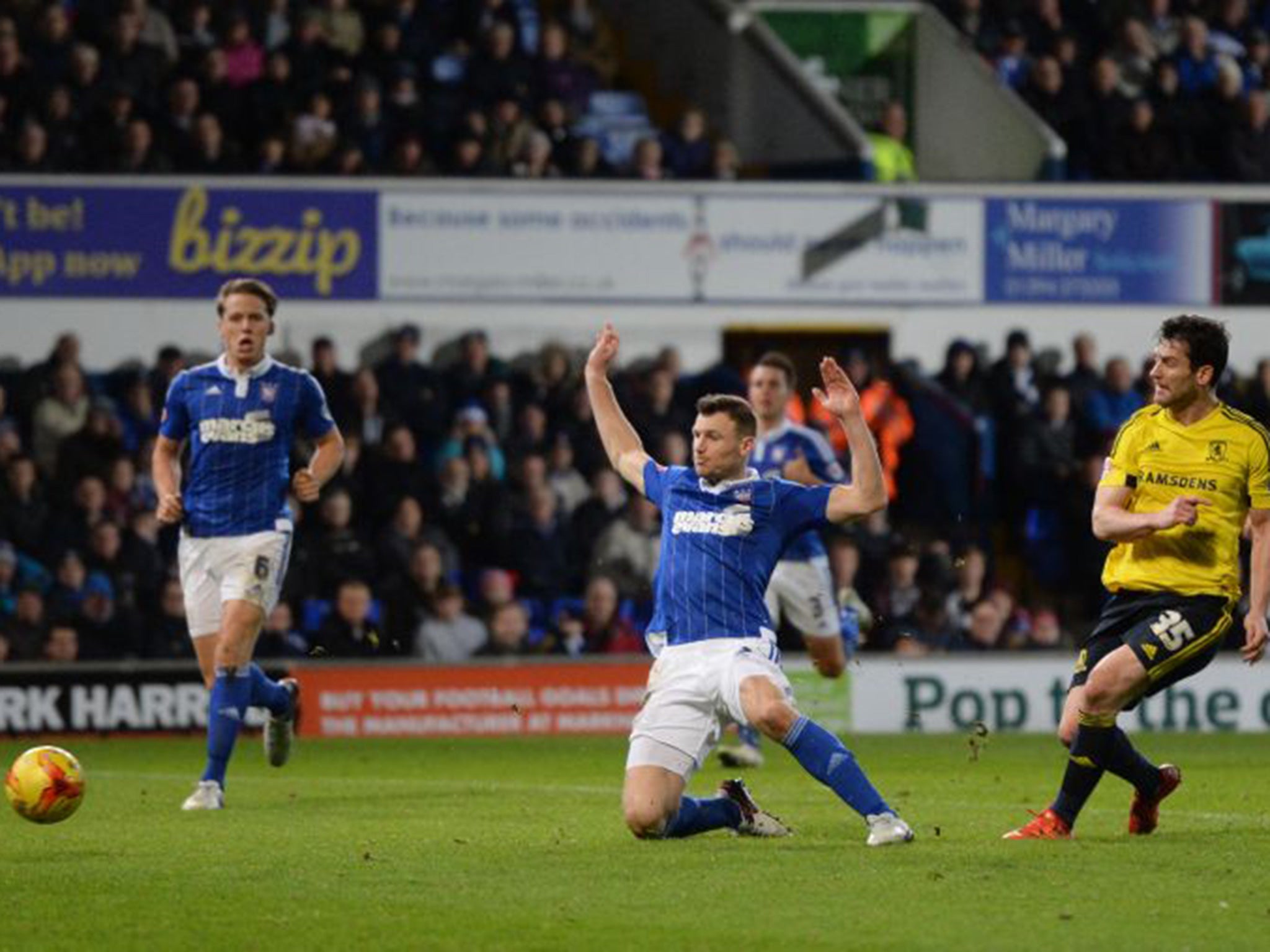 David Nugent scores the second goal for Middlesbrough