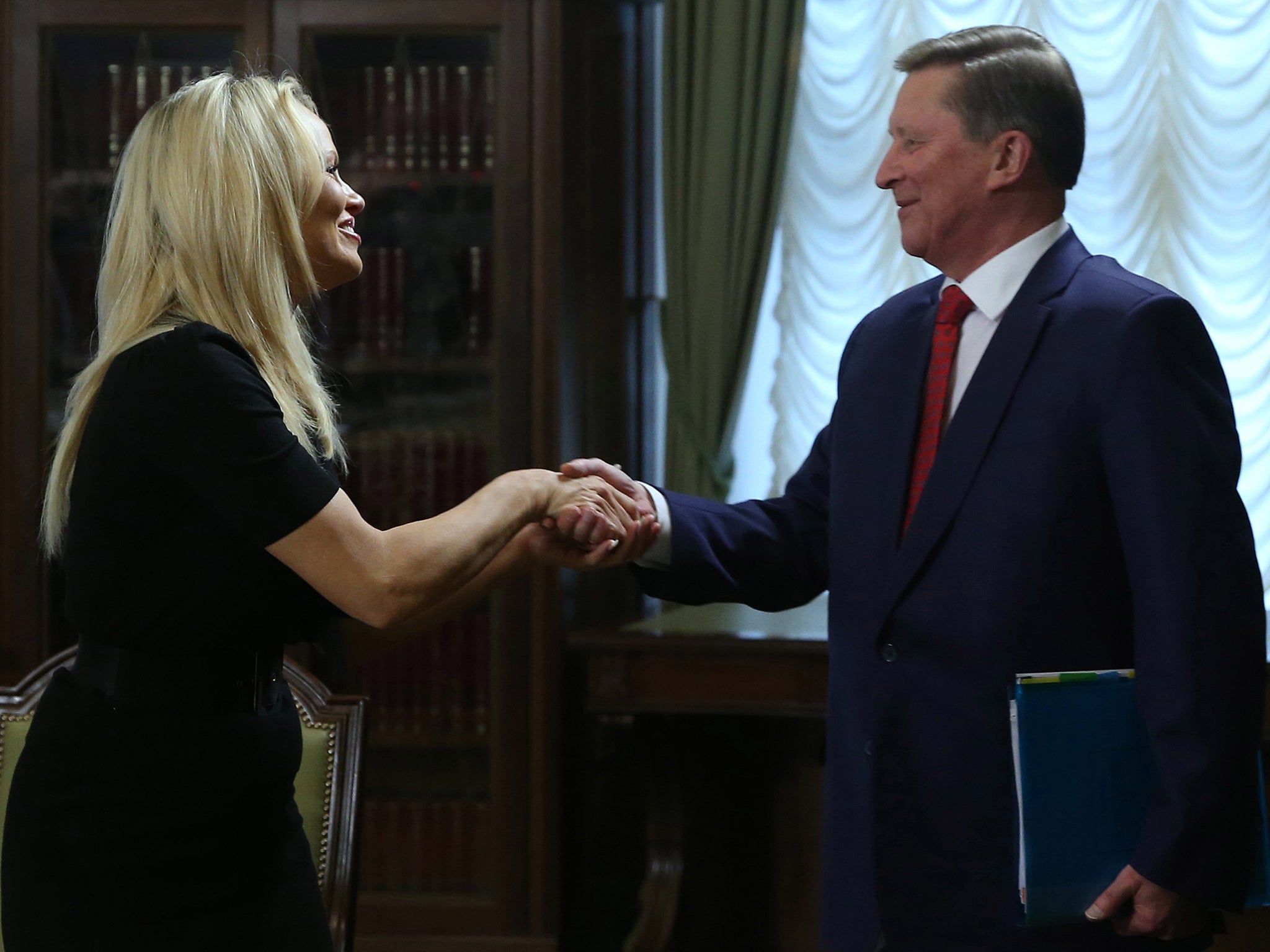 Pamela Anderson met with Sergei Ivanov, to urge Russia to step up its policy on protecting wildlife