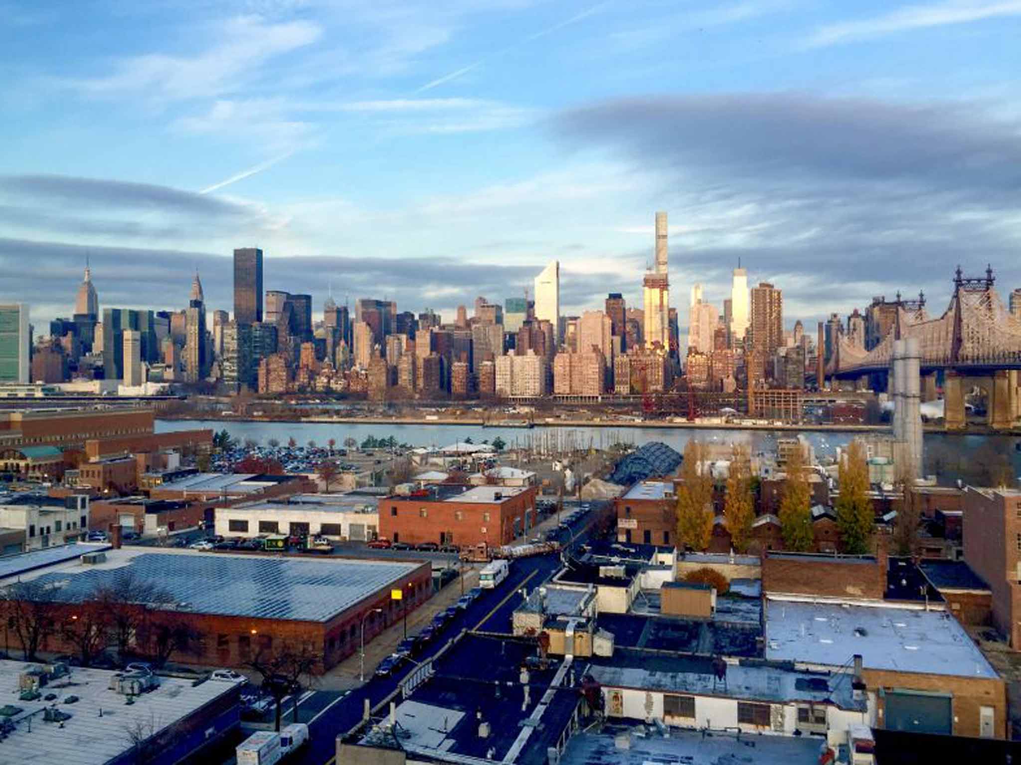 Manhattan skyline view from Queens (Mark C O'Flaherty)