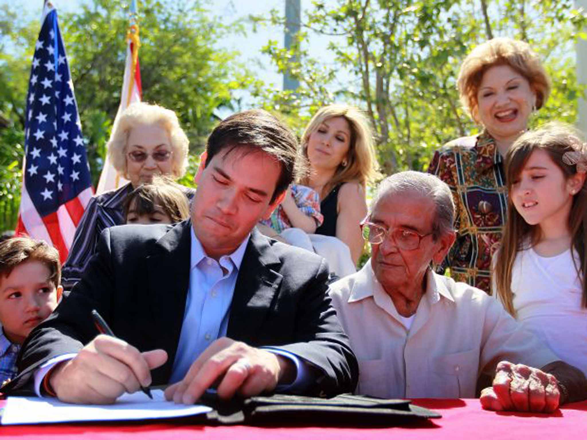 Rubio with his family