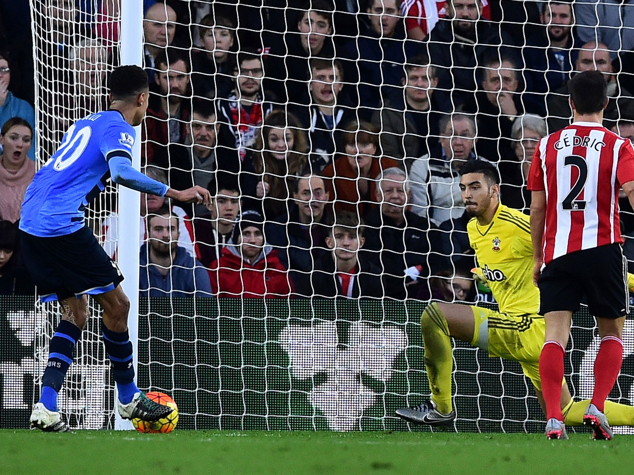 Dele Alli scores Tottenham's second to round out the victory