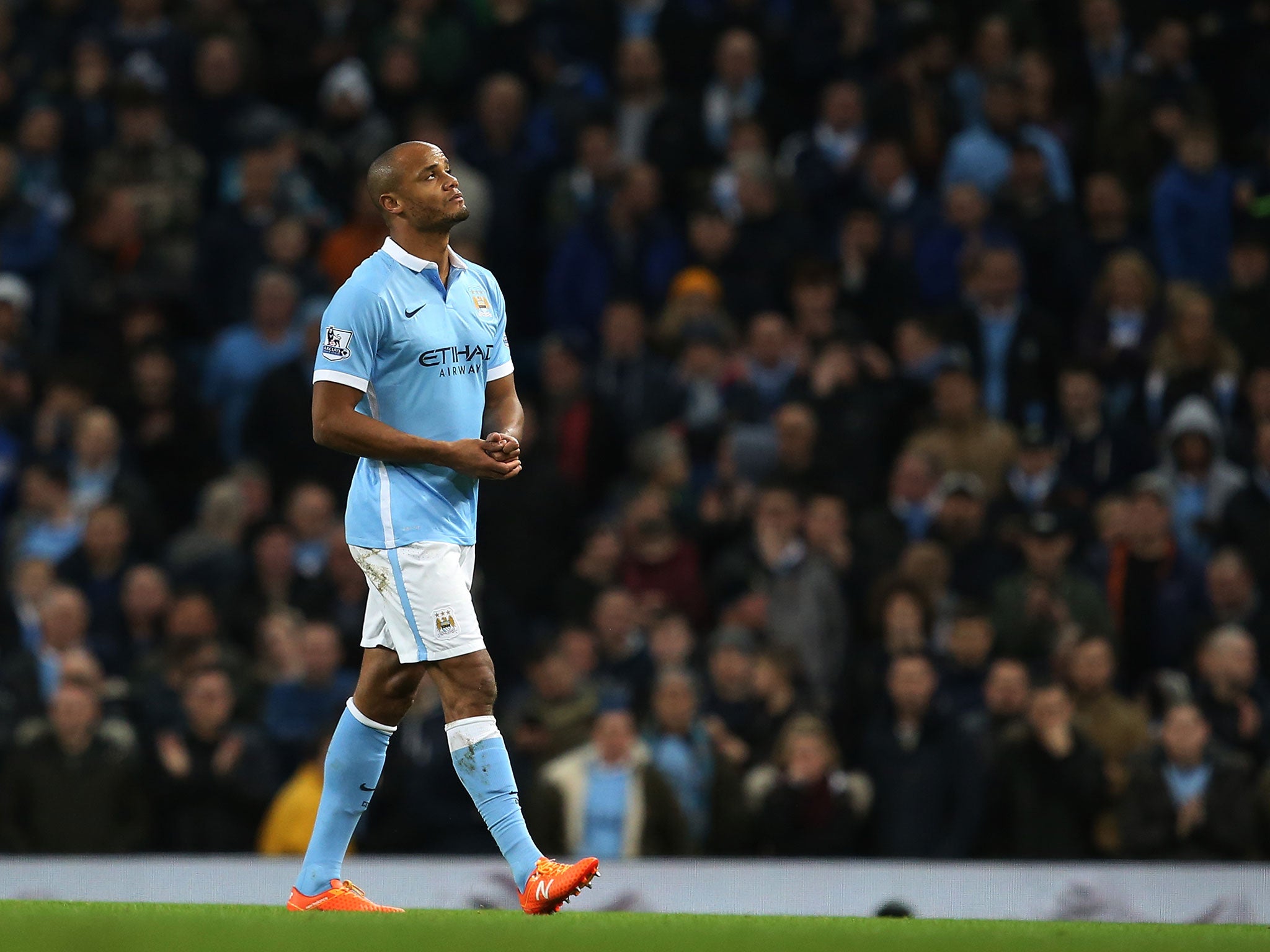 Manchester City captain Vincent Kompany walks off minutes after coming on against Sunderland