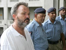 Peter Foster: Serial Australian conman linked to the Blairs found after six months on the run