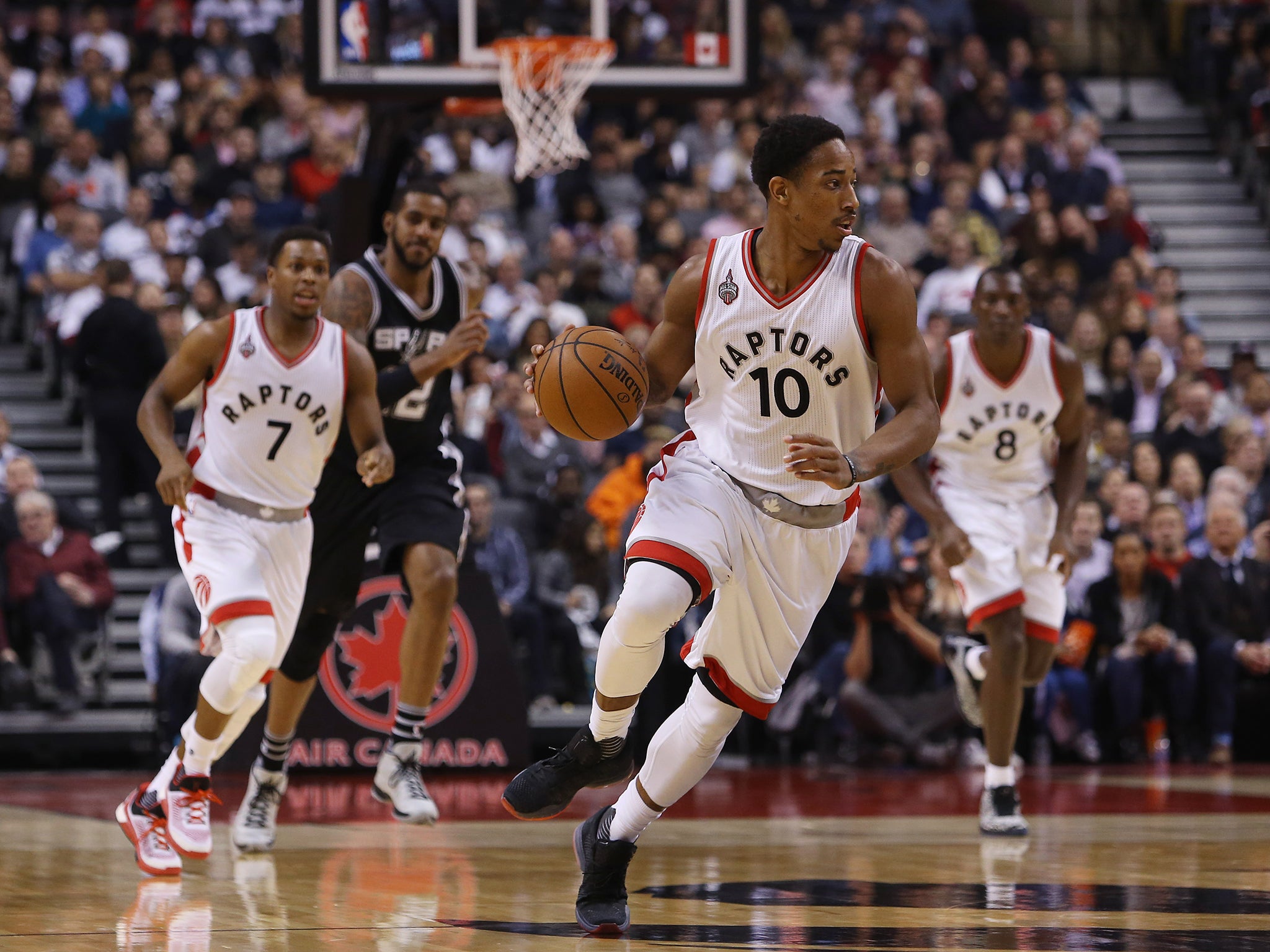 &#13;
The Orlando Magic meet the Toronto Raptors in London&#13;