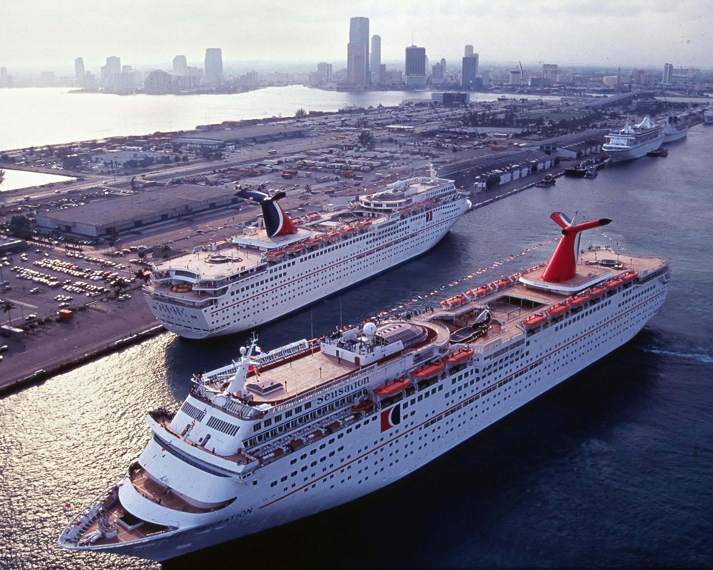 Passengers on board the Carnival Ecstasy witnessed a horror scene