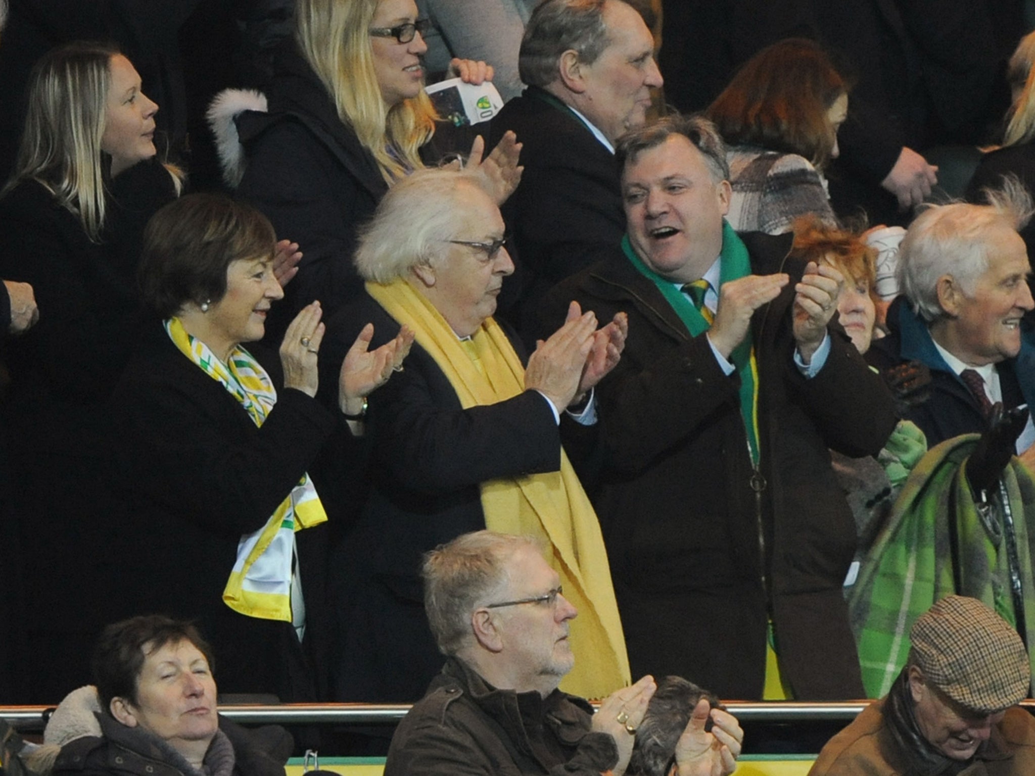 Leighton Aspell, on Camping Ground (left), has market leaders Top Notch (centre) and Cole Harden (right) in his sights before yesterday’s Cheltenham victory