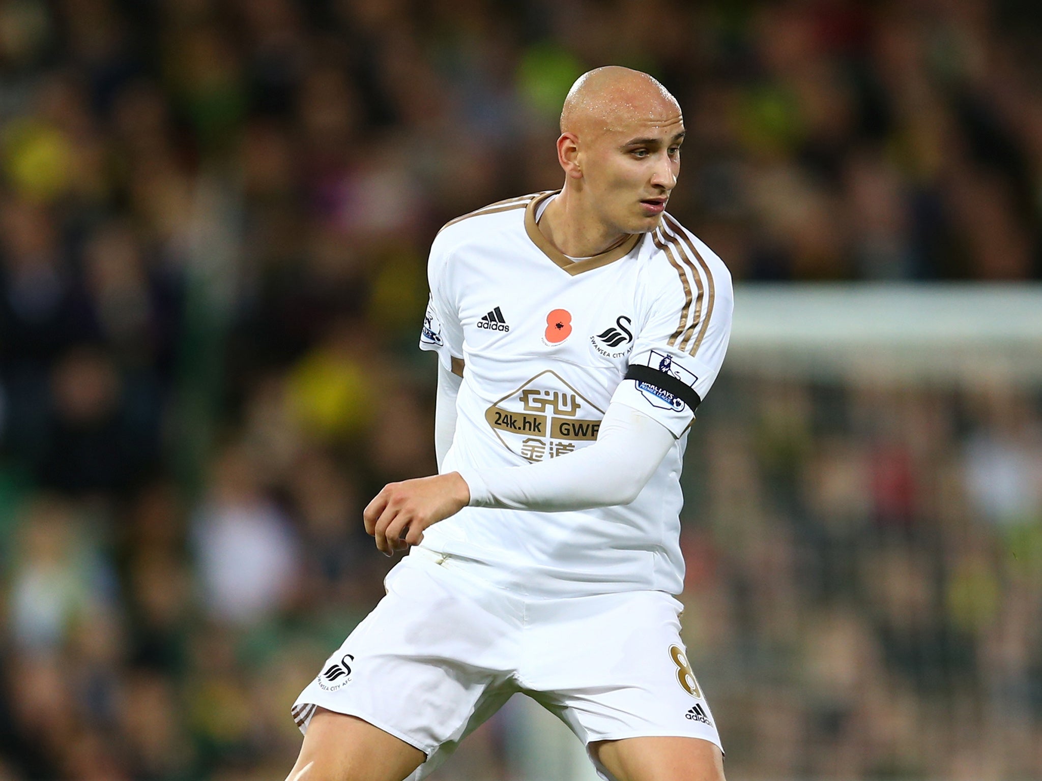 Swansea City midfielder Jonjo Shelvey