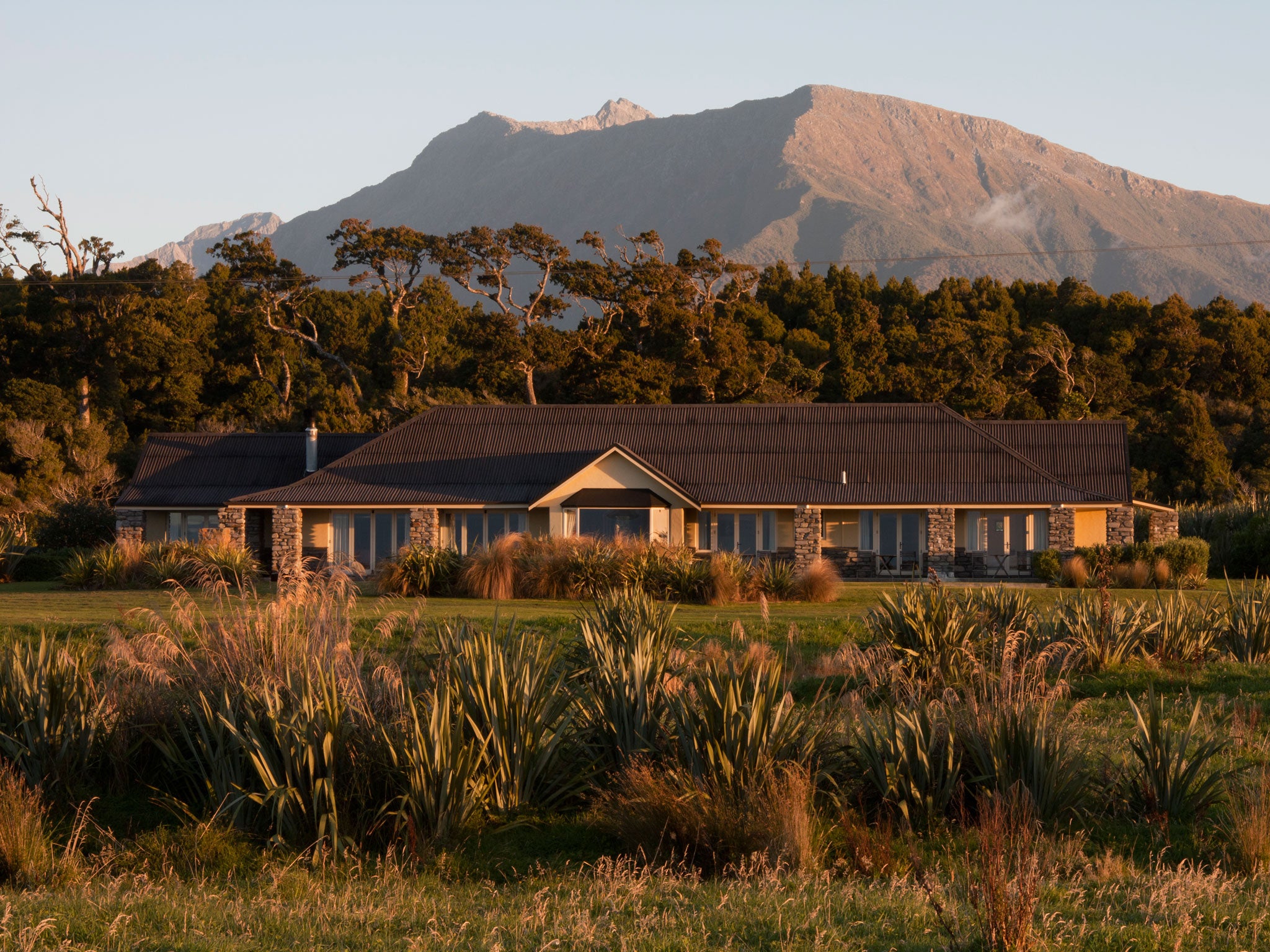 Collyer House, at the bottom of New Zealand’s South Island, where Anna Pavord stayed