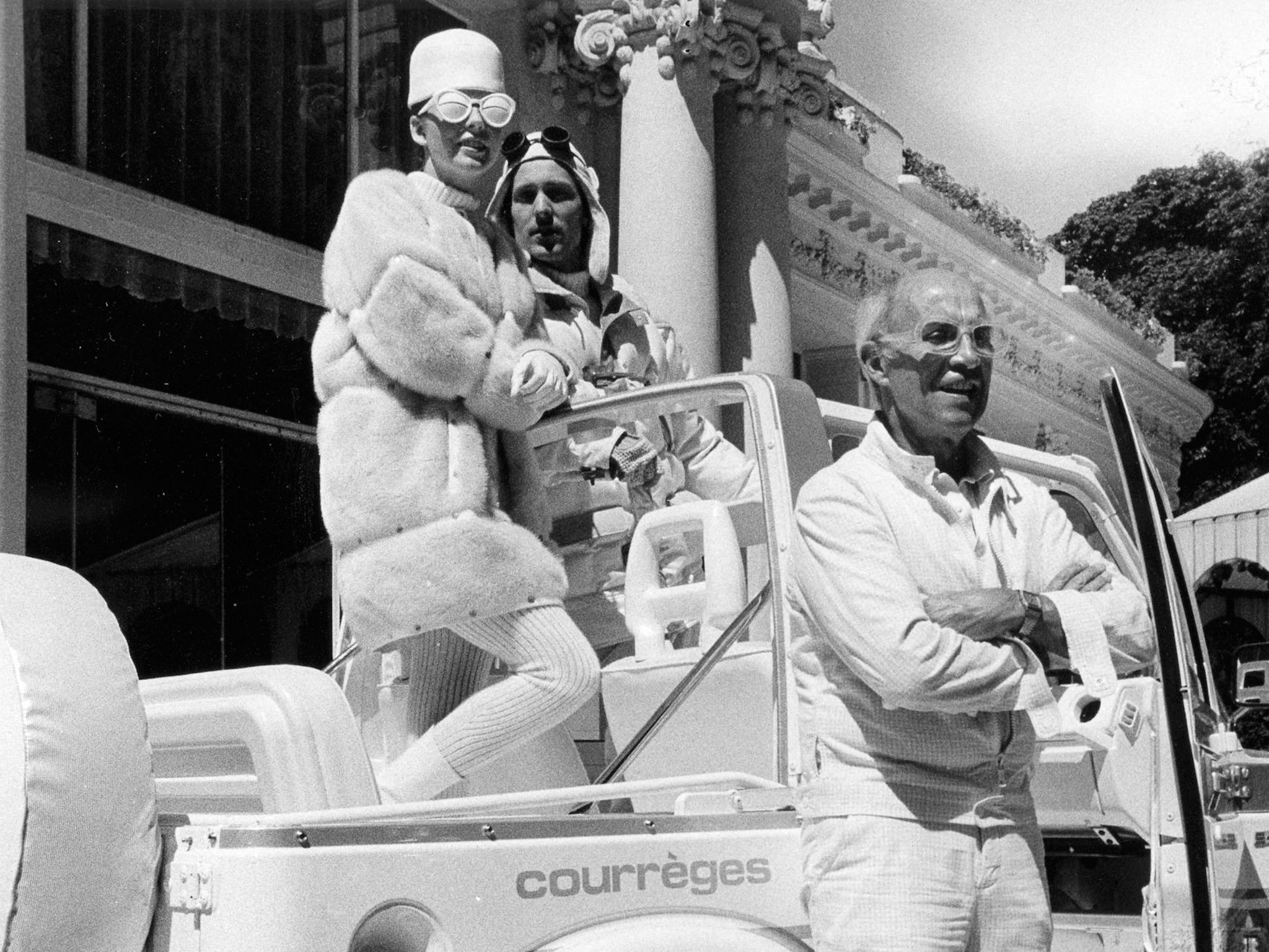 Courrèges in 1986 presenting a four-wheel drive car of his design