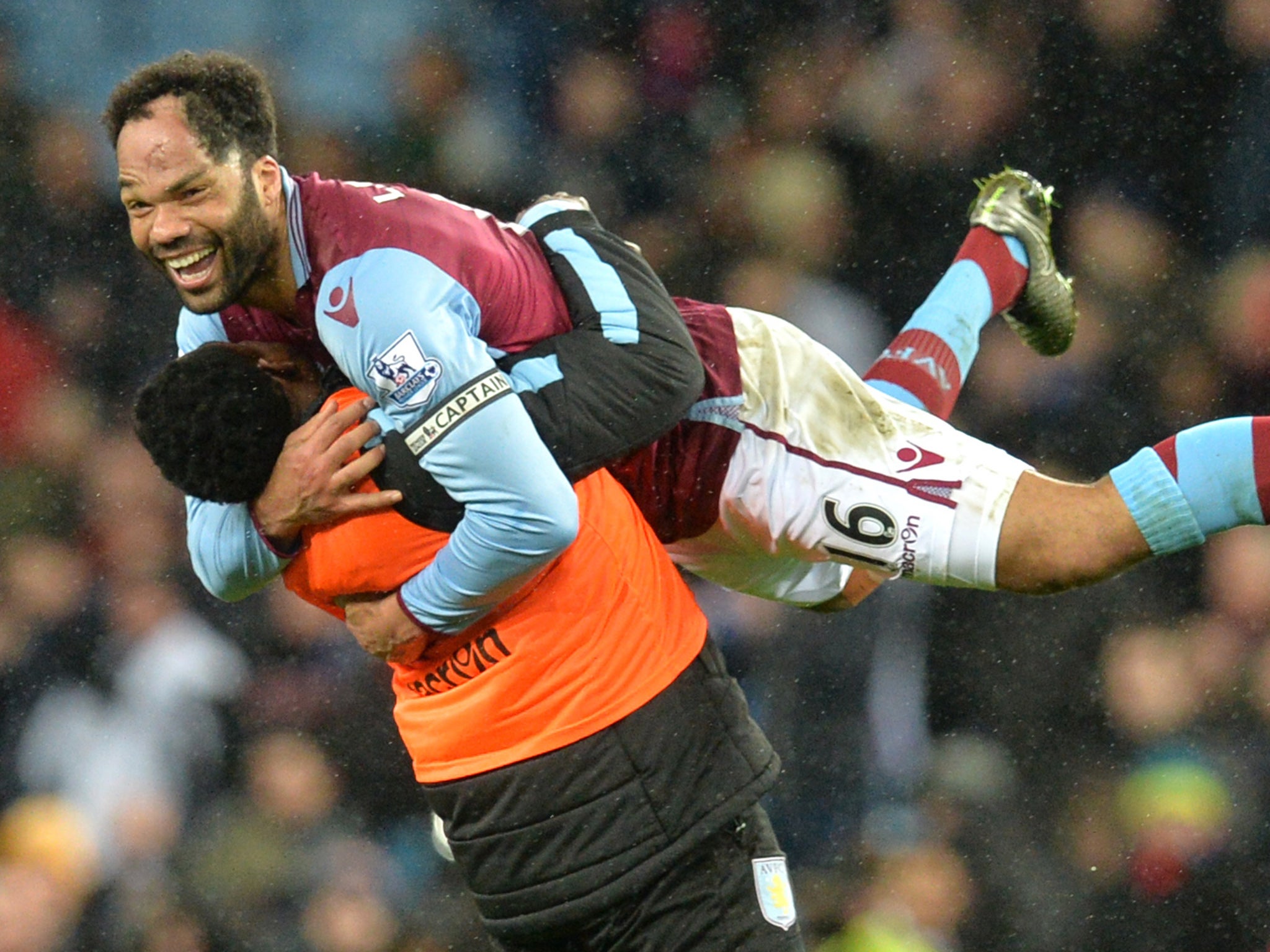 Joleon Lescott celebrates his side's win