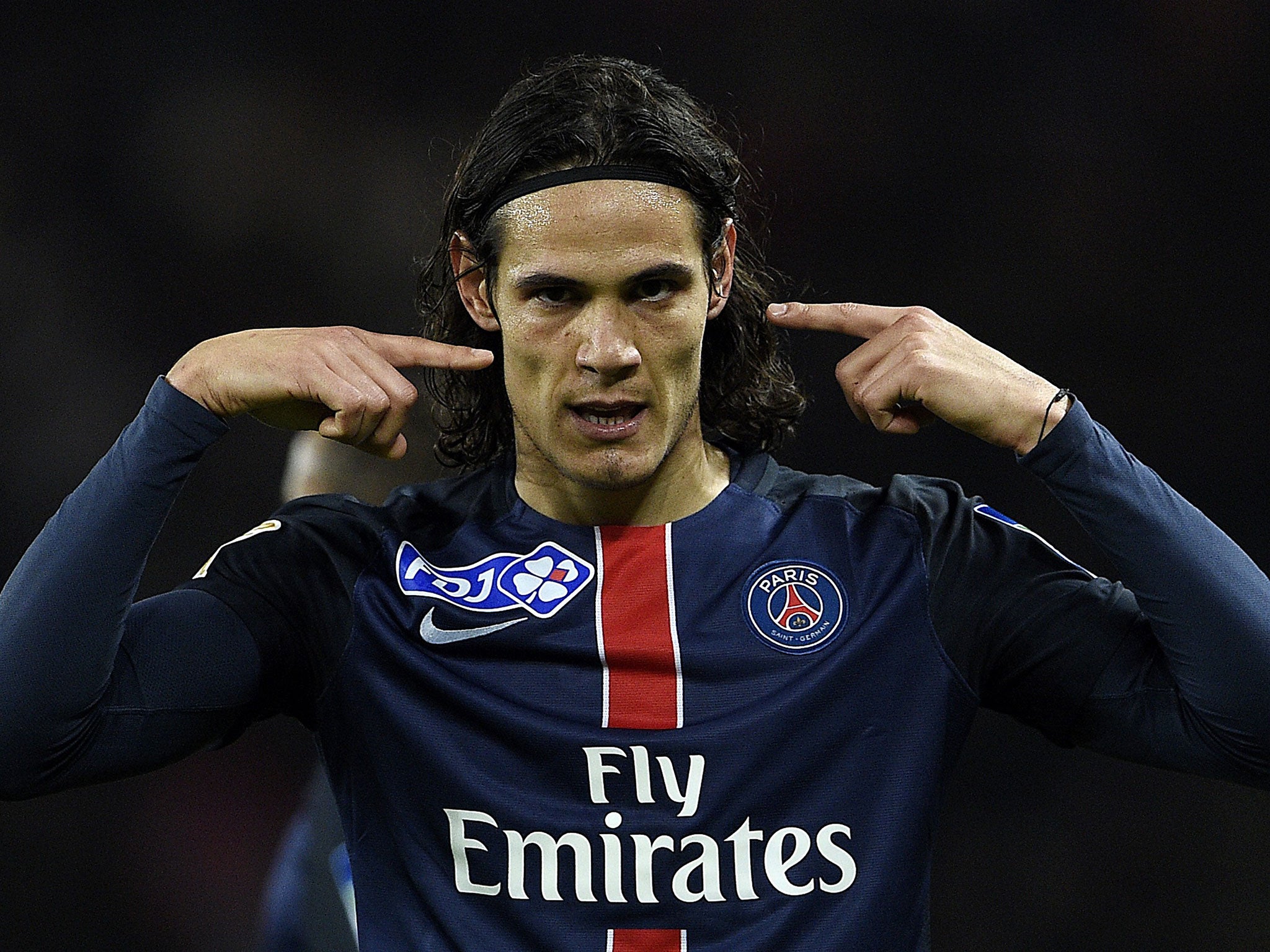 PSG striker Edinson Cavani
