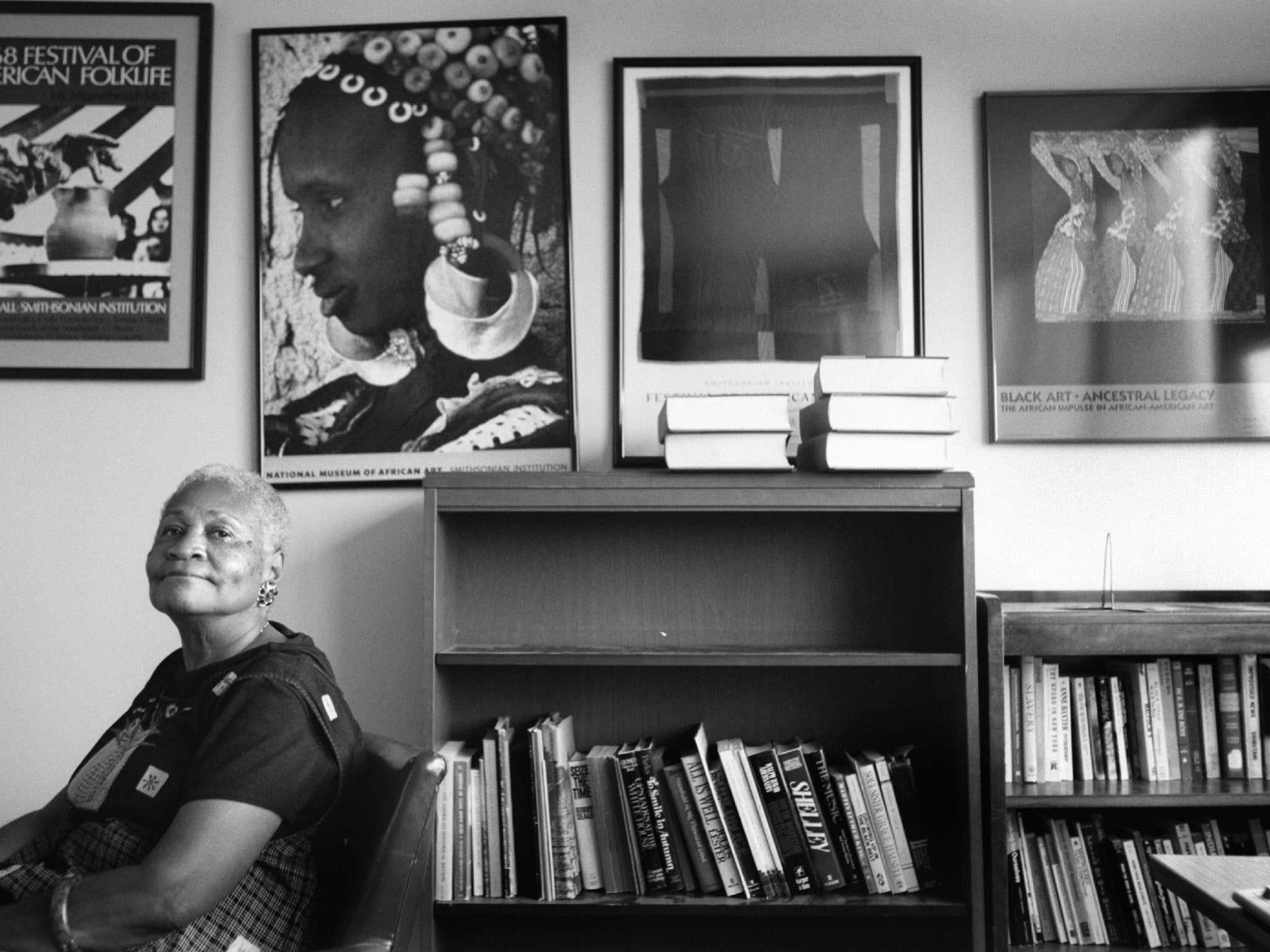 Professor Gladys-Marie Fry in her office at the University of Maryland in 1997.