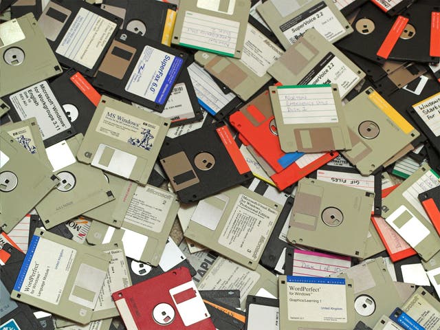 <p>By the middle of last month, the Digital Agency had scrapped all 1,034 regulations governing floppy disk use </p>